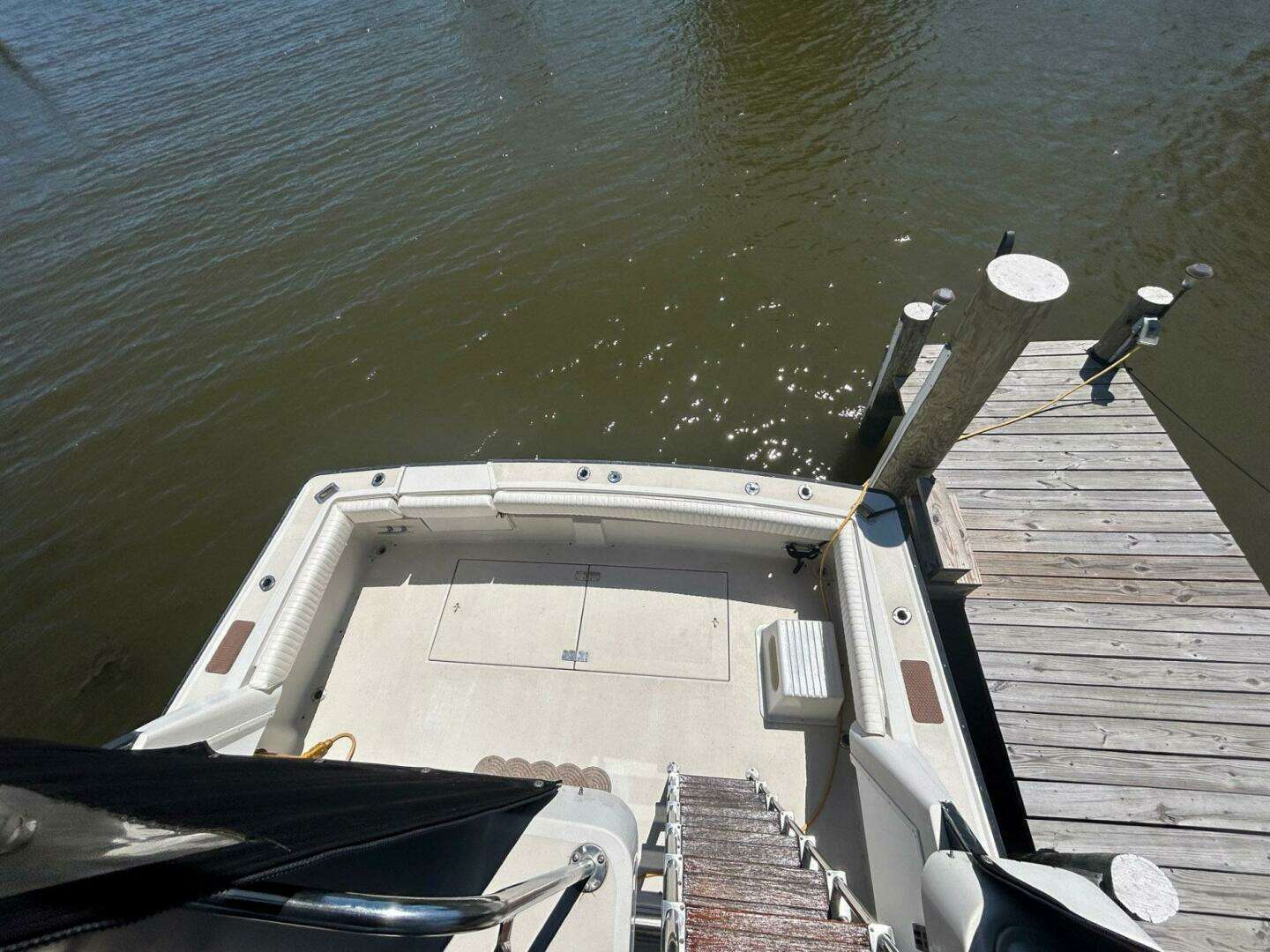 1990 Silverton 34 Convertible - Image 20