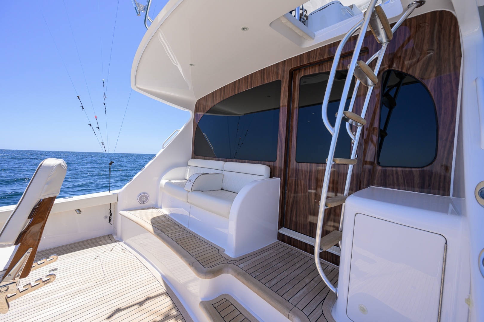 2024 Viking 54 Convertible - Image 44
