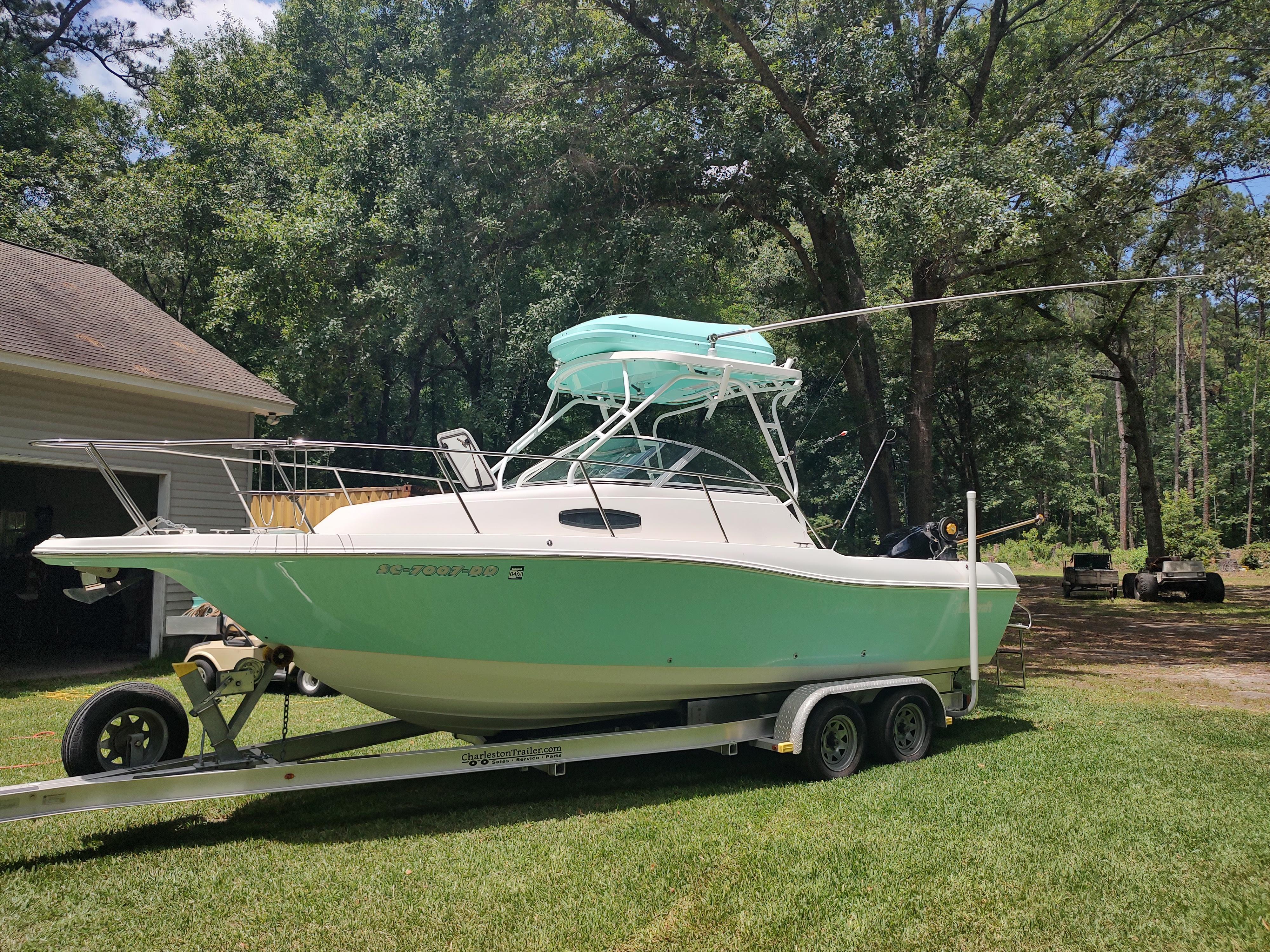 2001 Wellcraft 24 Walkaround - 15