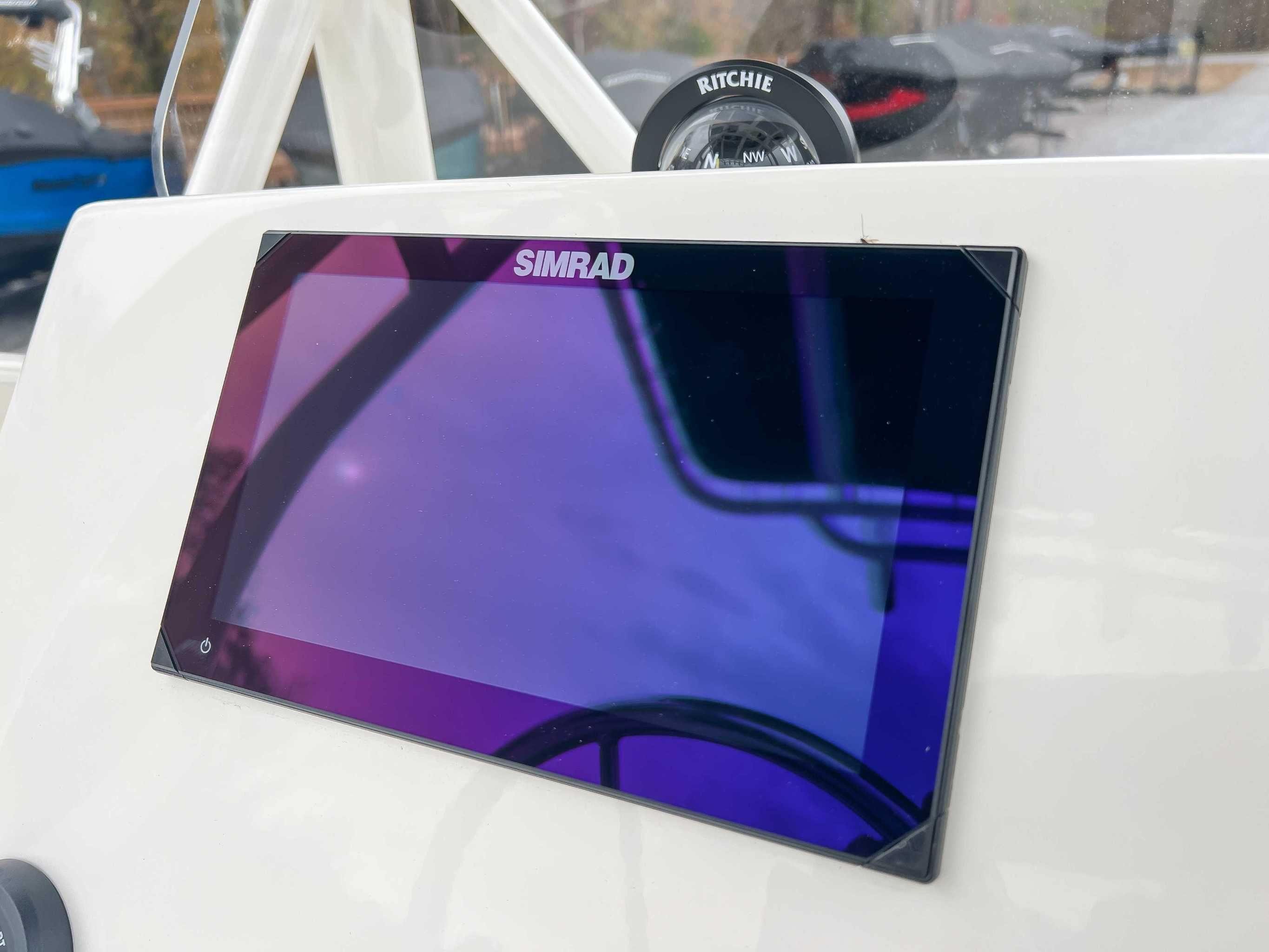 Simrad display on 2025 Boston Whaler 190 Montauk boat.