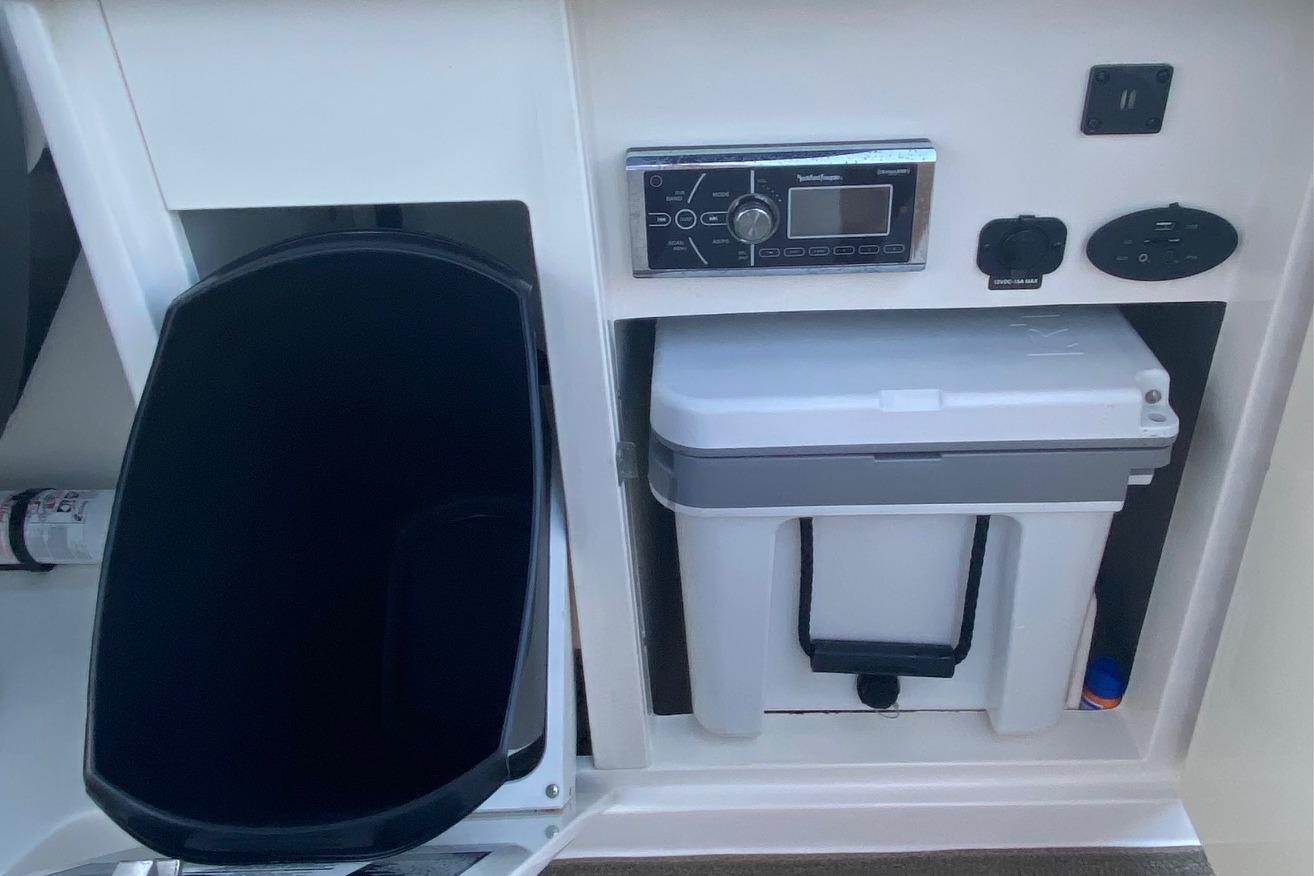 2014 Sea Ray 280 Sundeck - 22