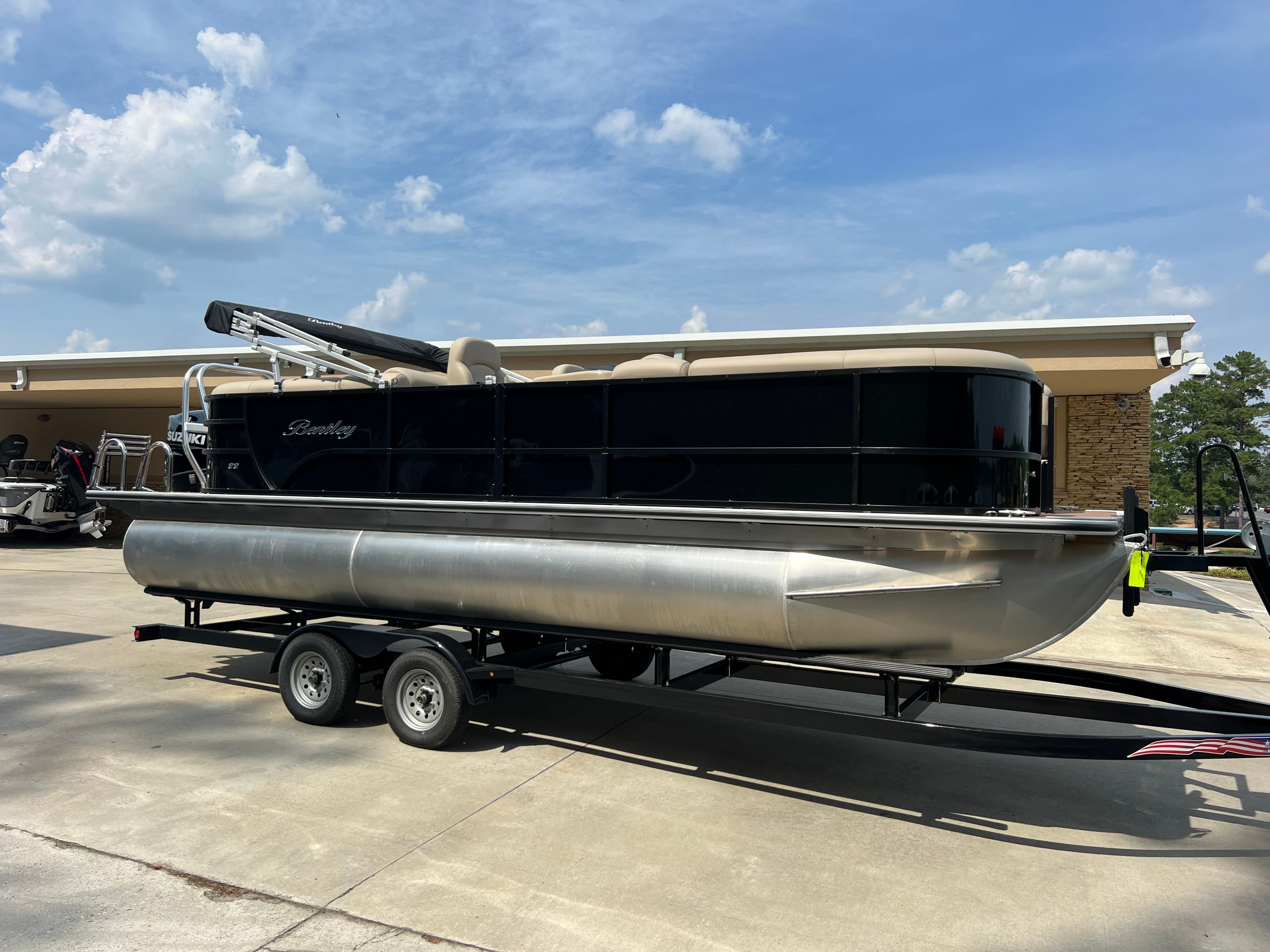 2022 Bentley Pontoons 223 LEGACY NAVIGATOR