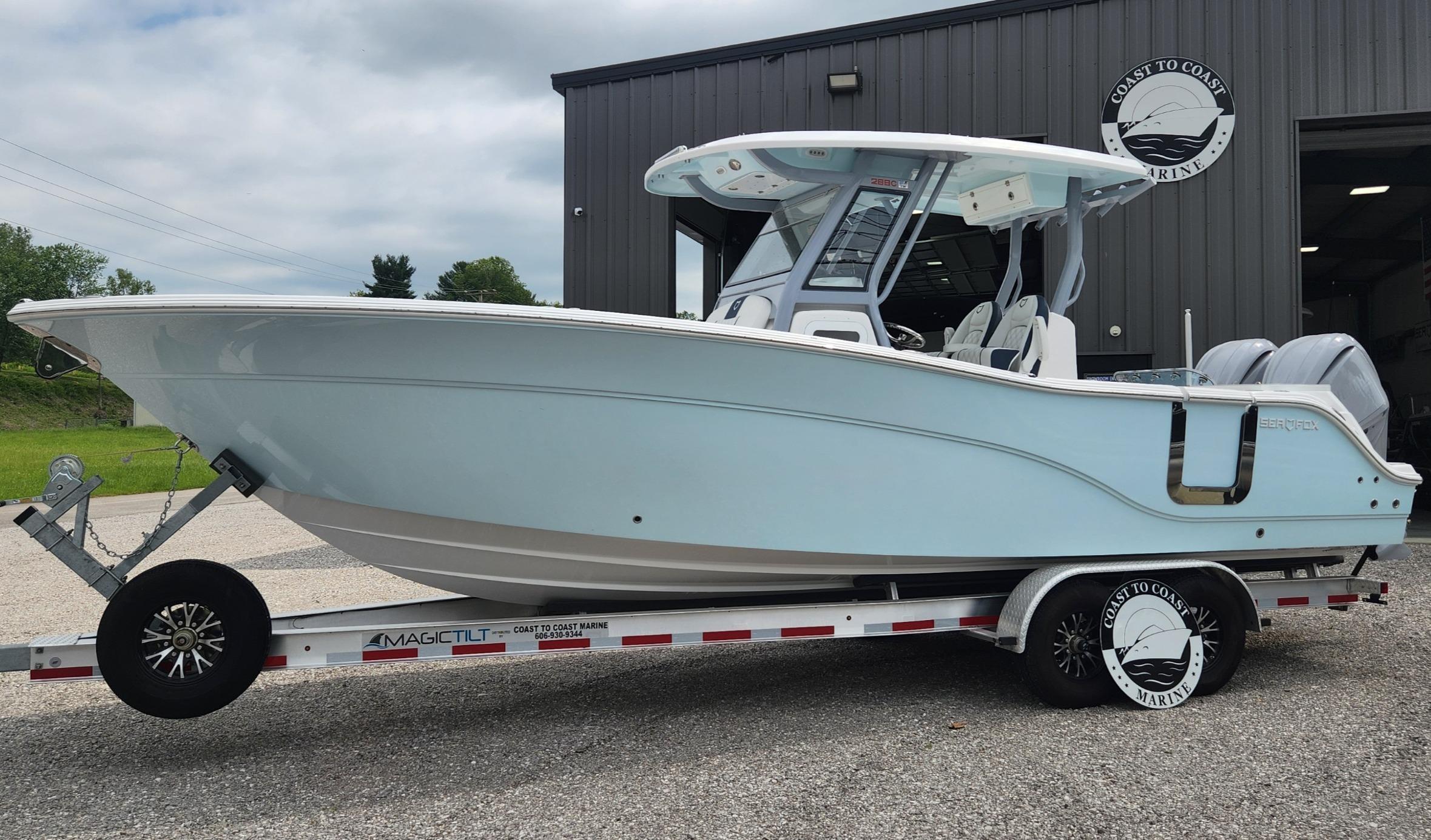 2025 Sea Fox 288 Commander