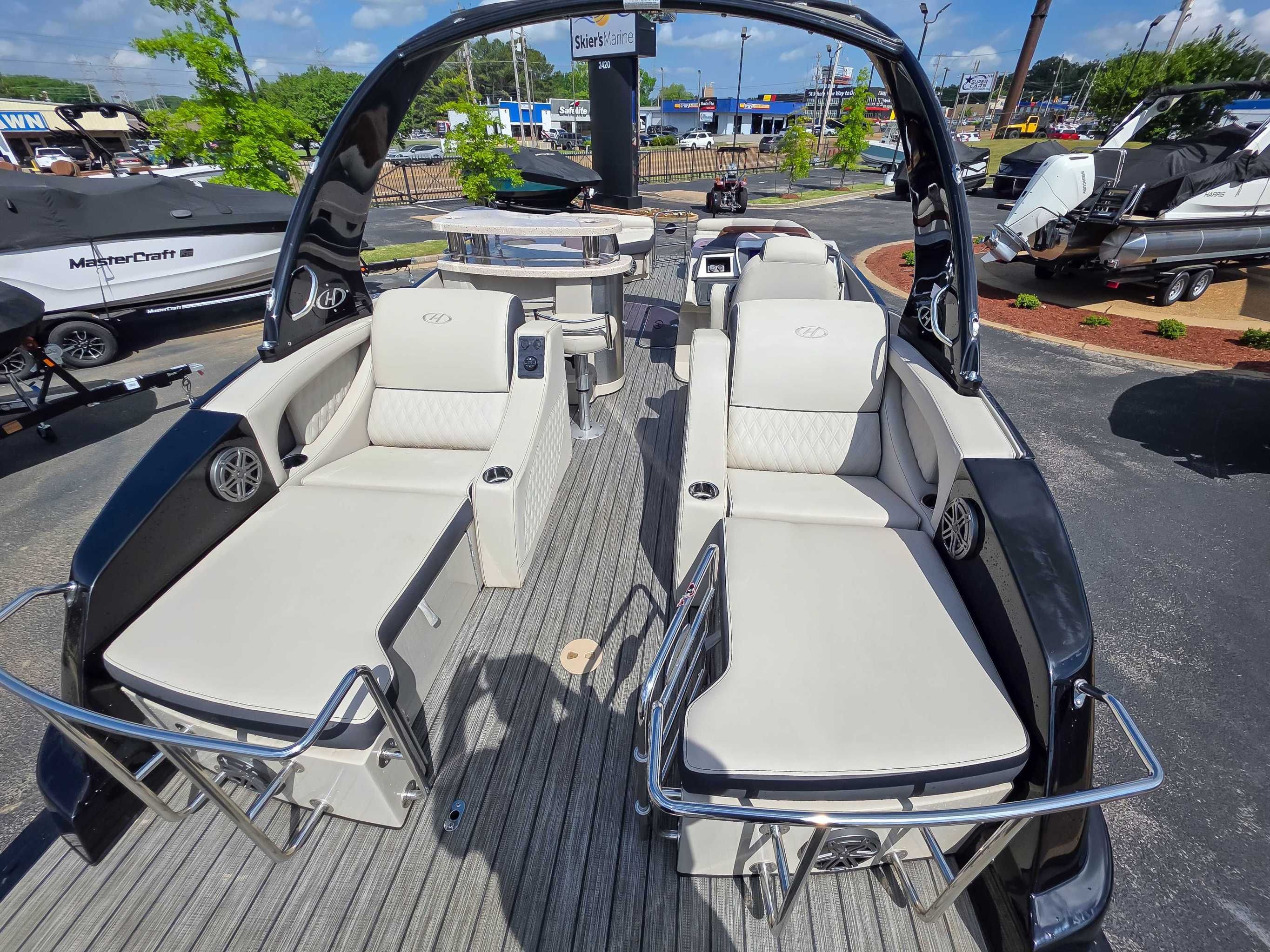 2021 Harris Crowne DL 250 - 12
