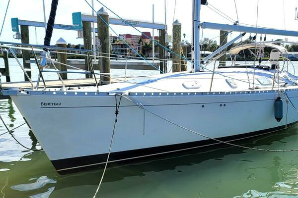 1993 Beneteau First 38.5