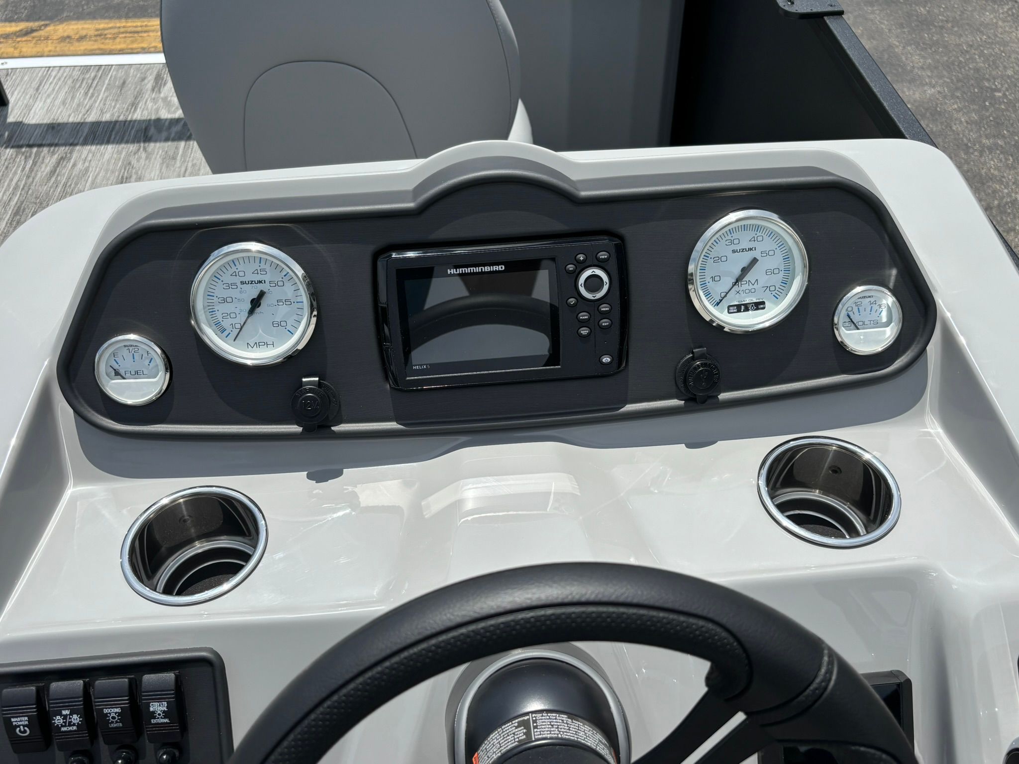 2027 Bentley Pontoons 200 Fish CWT - 20