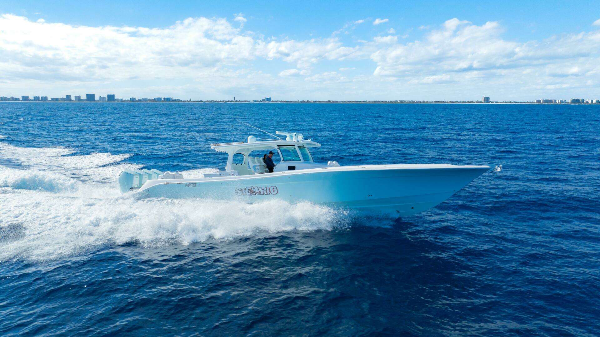 2024 HCB 53 Suenos RXV - Image 26