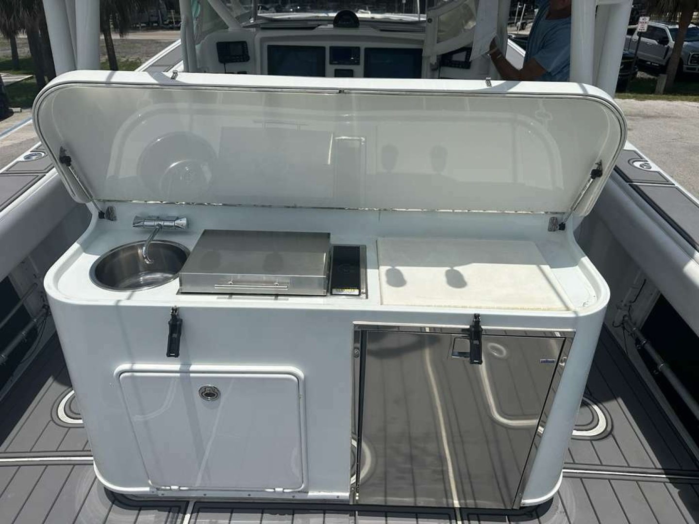 2014 Yellowfin 42 Offshore - Image 11