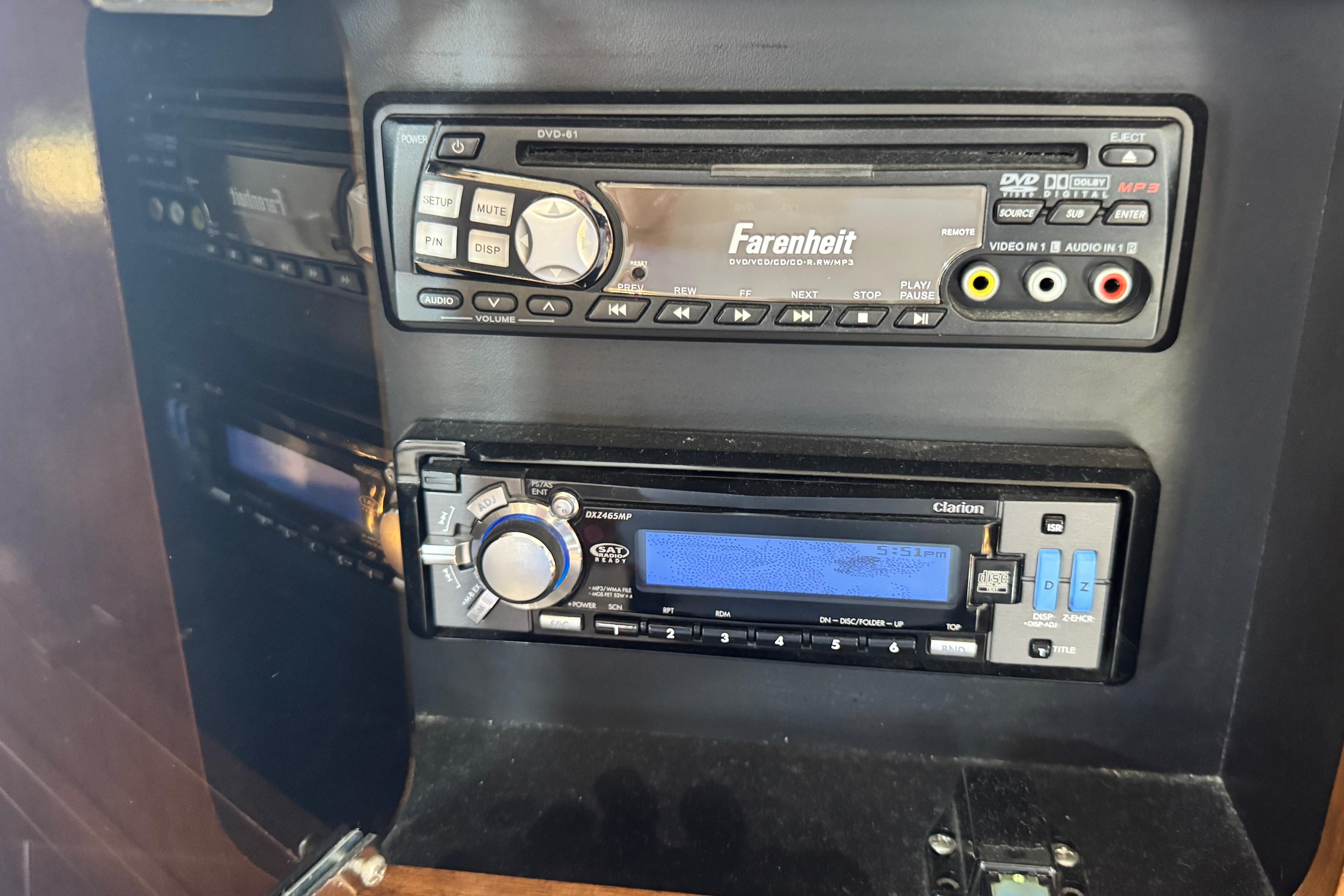 Audio system in a 2007 Carver 47 Motor Yacht featuring Farenheit and Clarion units.