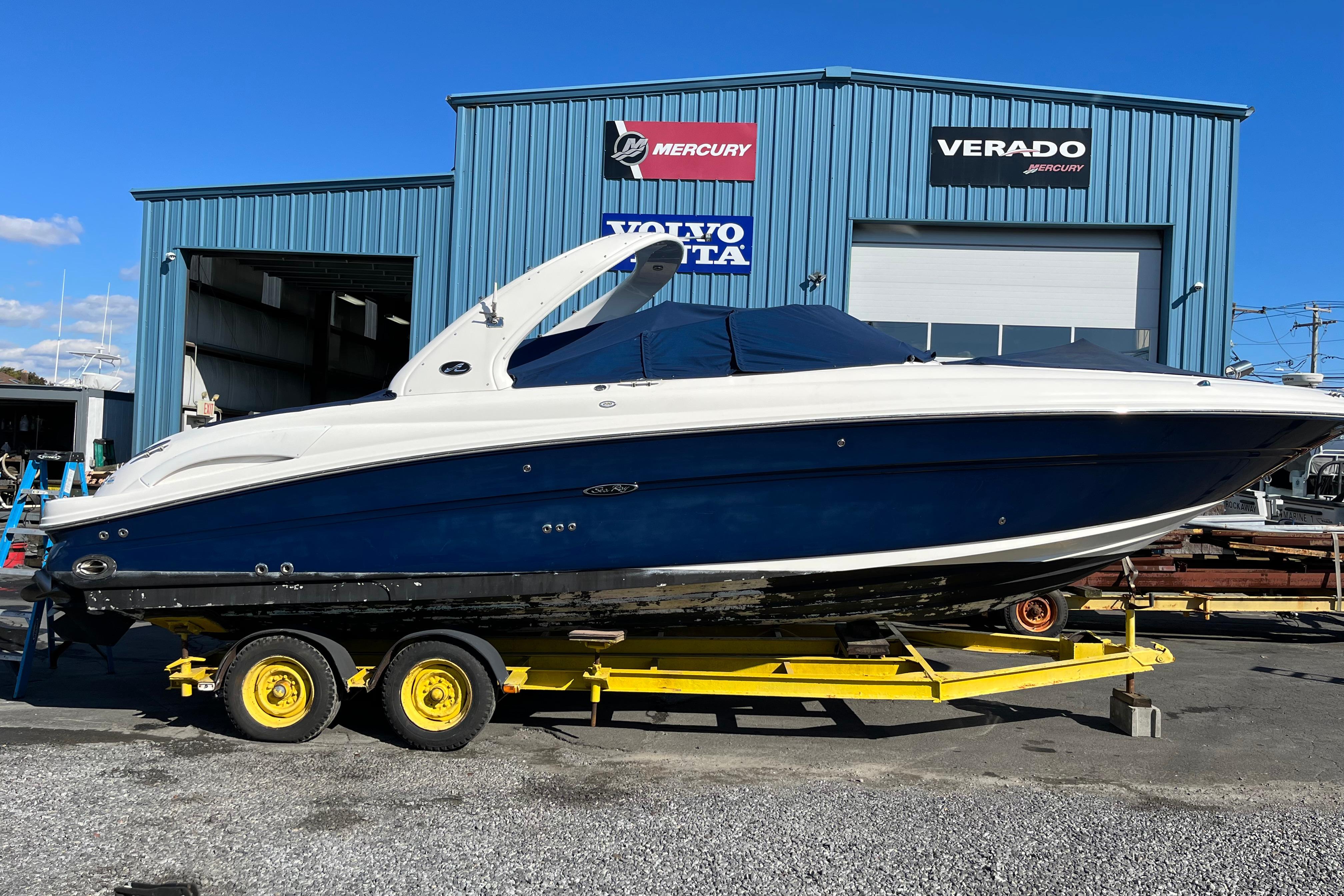 2008 Sea Ray 290 SLX