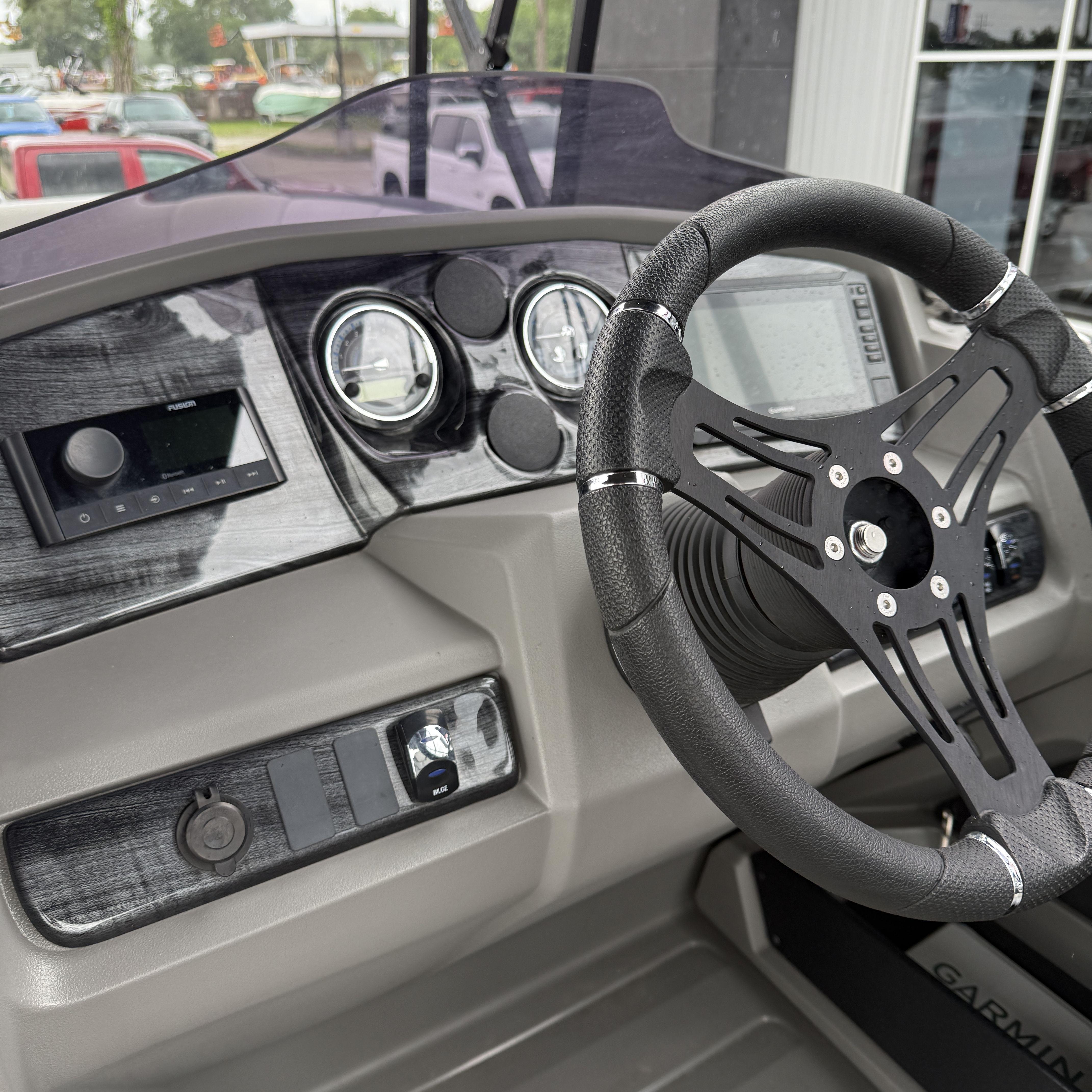 2025 Avalon Catalina Versatile Rear Bench - 23' - 13