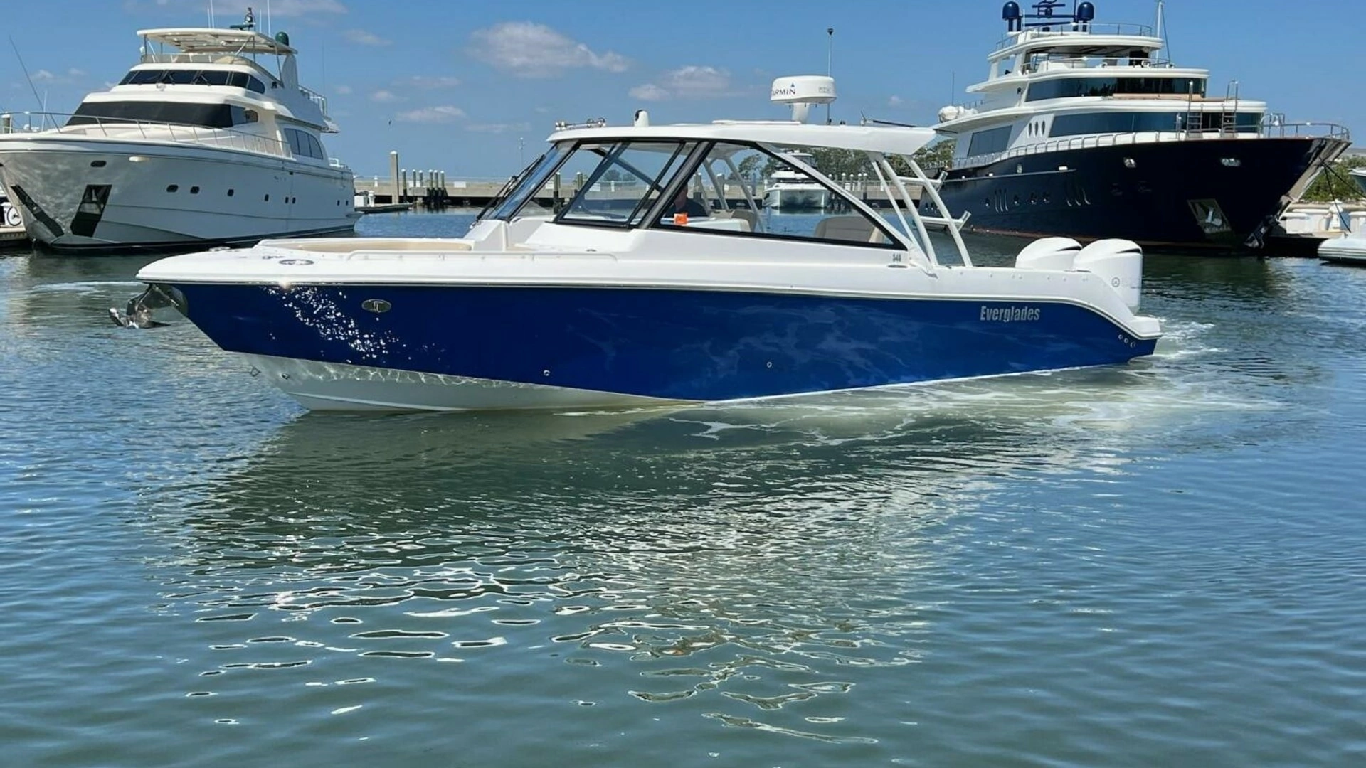2019 Everglades 340 Dual Console - Image 33