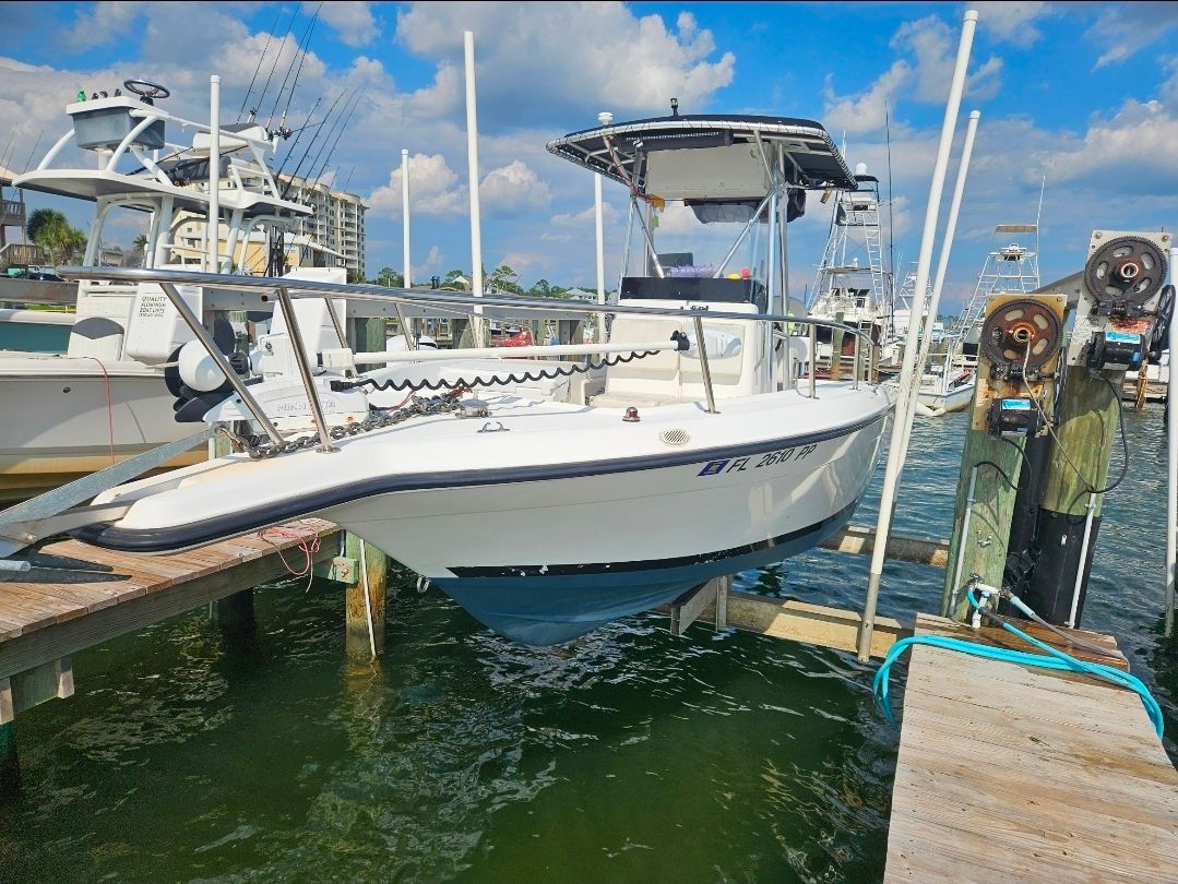 2001 Century 2300 Center Console - 18