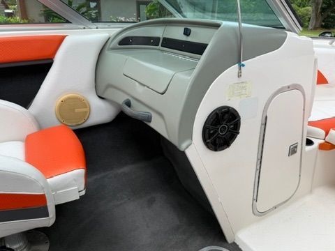 1998 Chaparral 2130 SS - 33