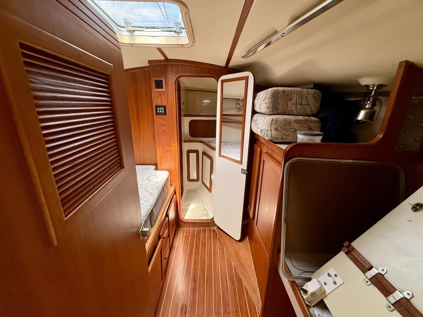 2001 Caliber 47 LRC - Image 35
