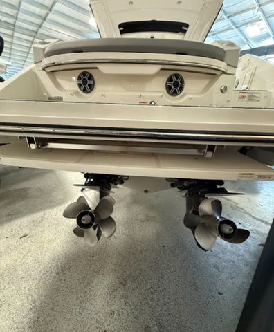 2026 Sea Ray SLX 310 - 7