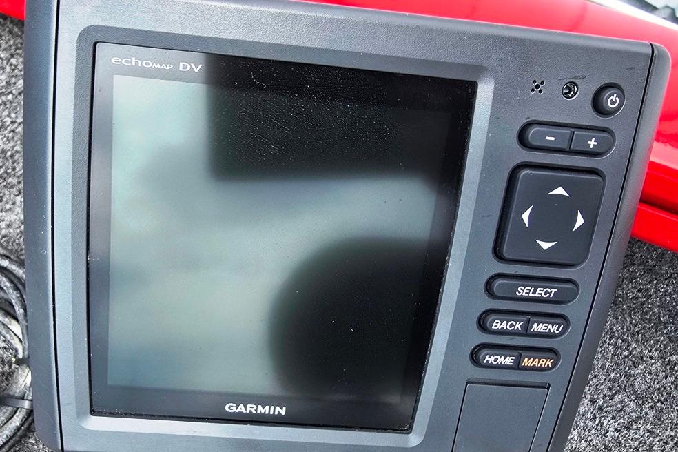 Garmin echoMAP DV fishfinder on 2017 Tracker Pro Team 175 TXW Tournament Edition boat.