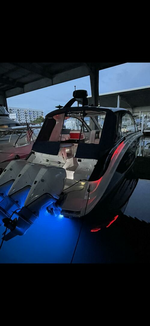 2022 Sea Ray — - Image 11