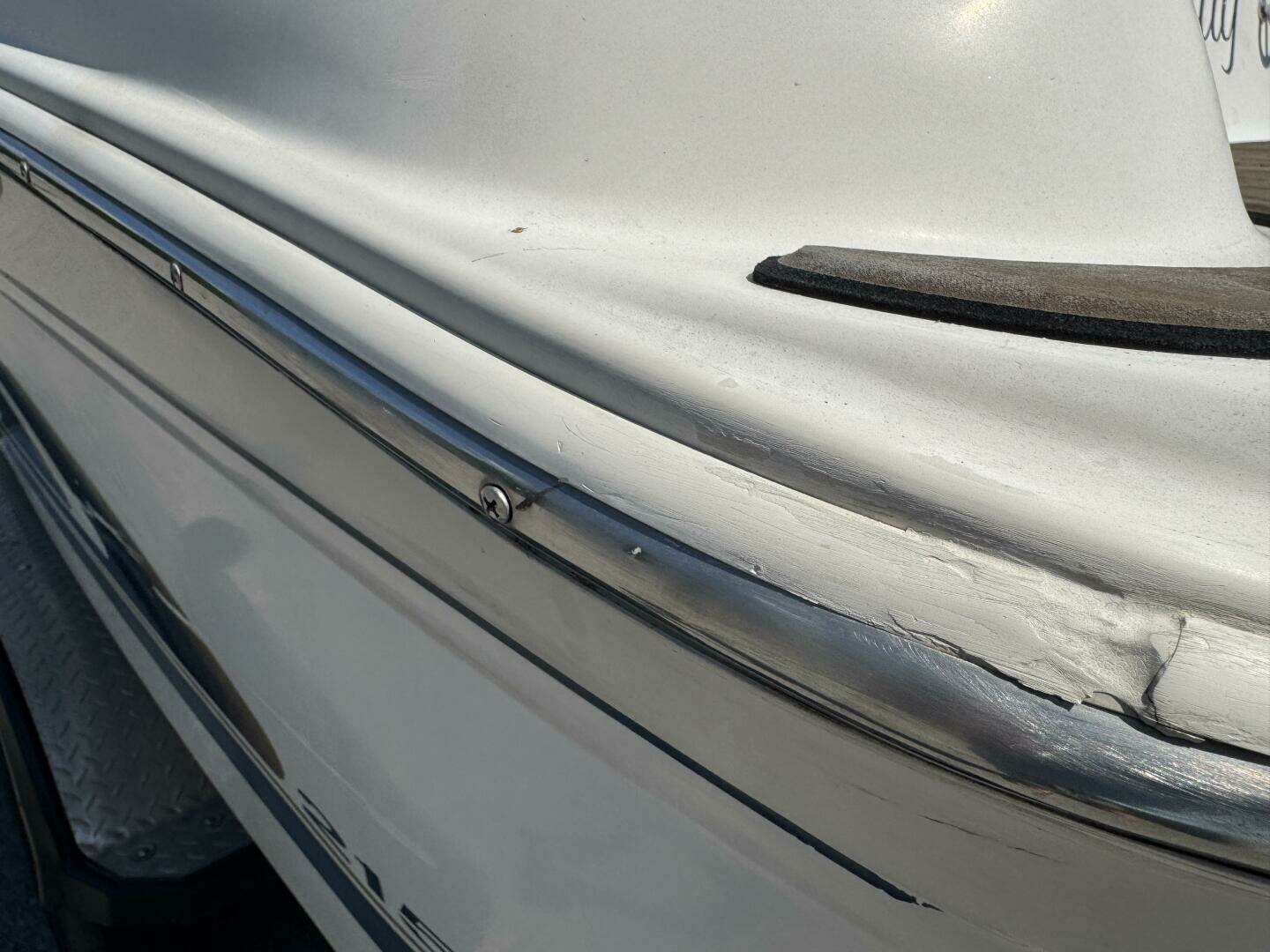 1999 Sea Ray 215 Express Cruiser - Image 230