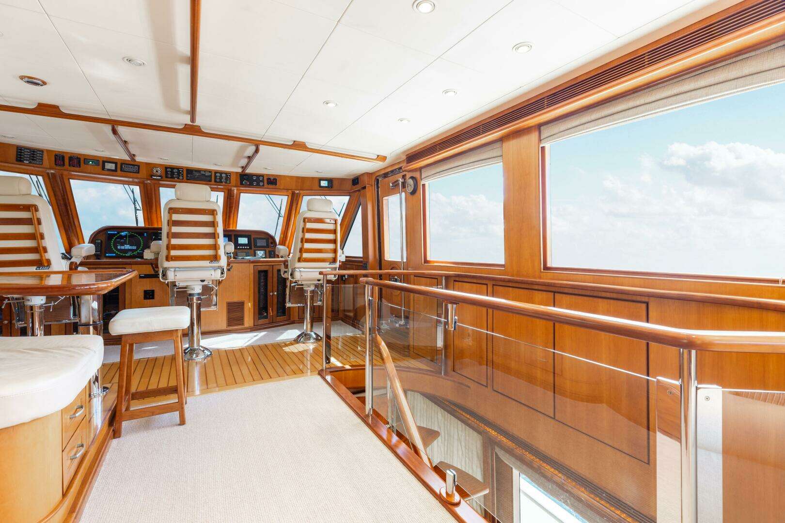 2007 President Tri-Deck - Image 38