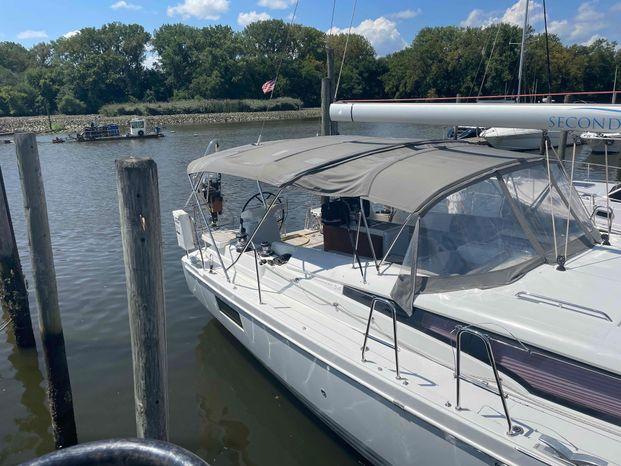 2017 Jeanneau Yachts 54 - Canvas