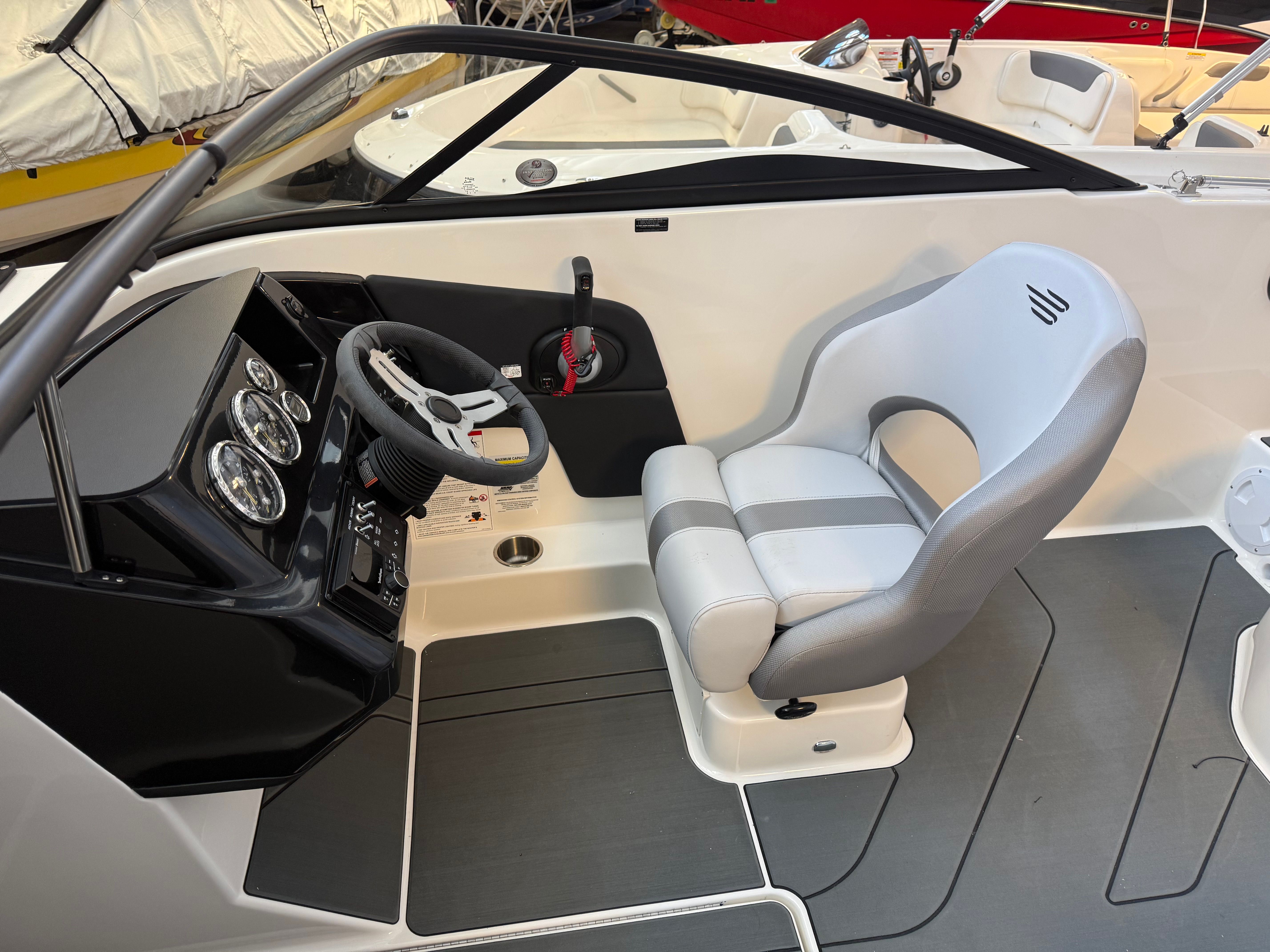 2025 Bayliner V20i - 10