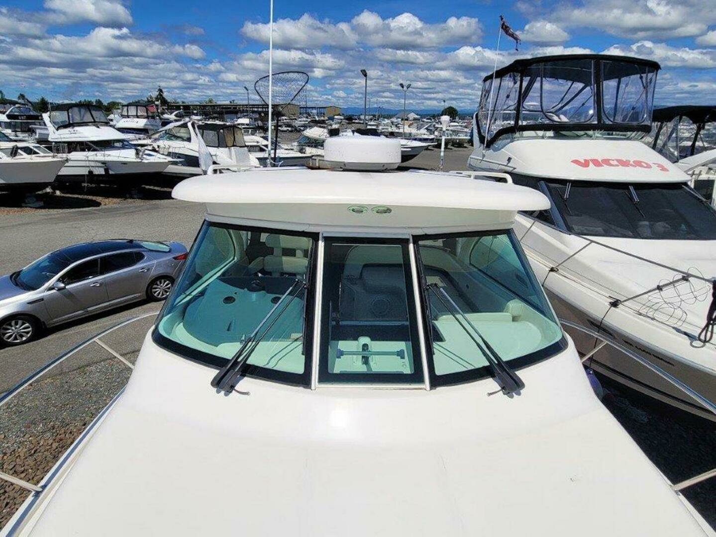 2013 Pursuit 345 Offshore - Image 7