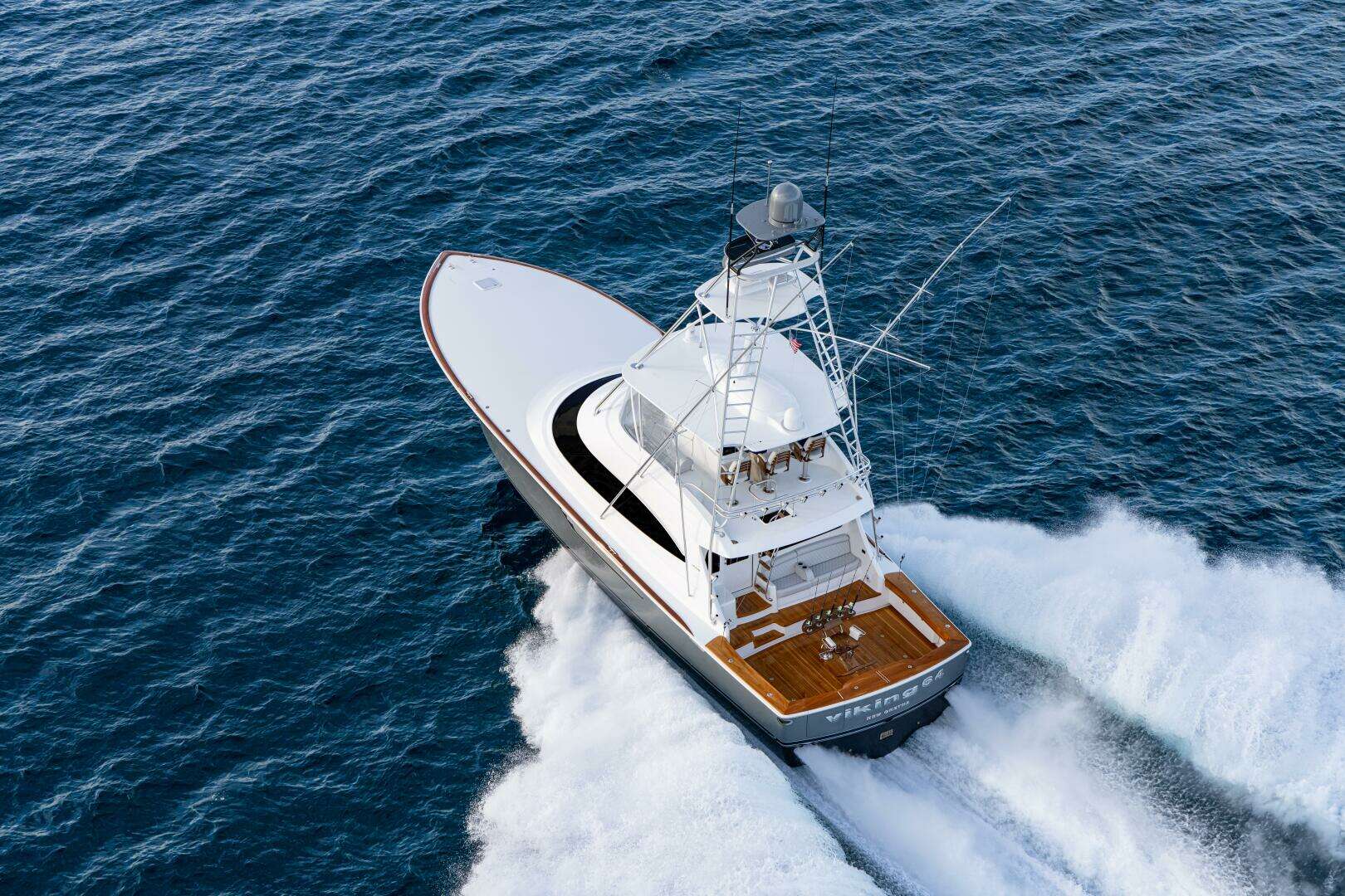 2026 Viking 64 Convertible - Image 4