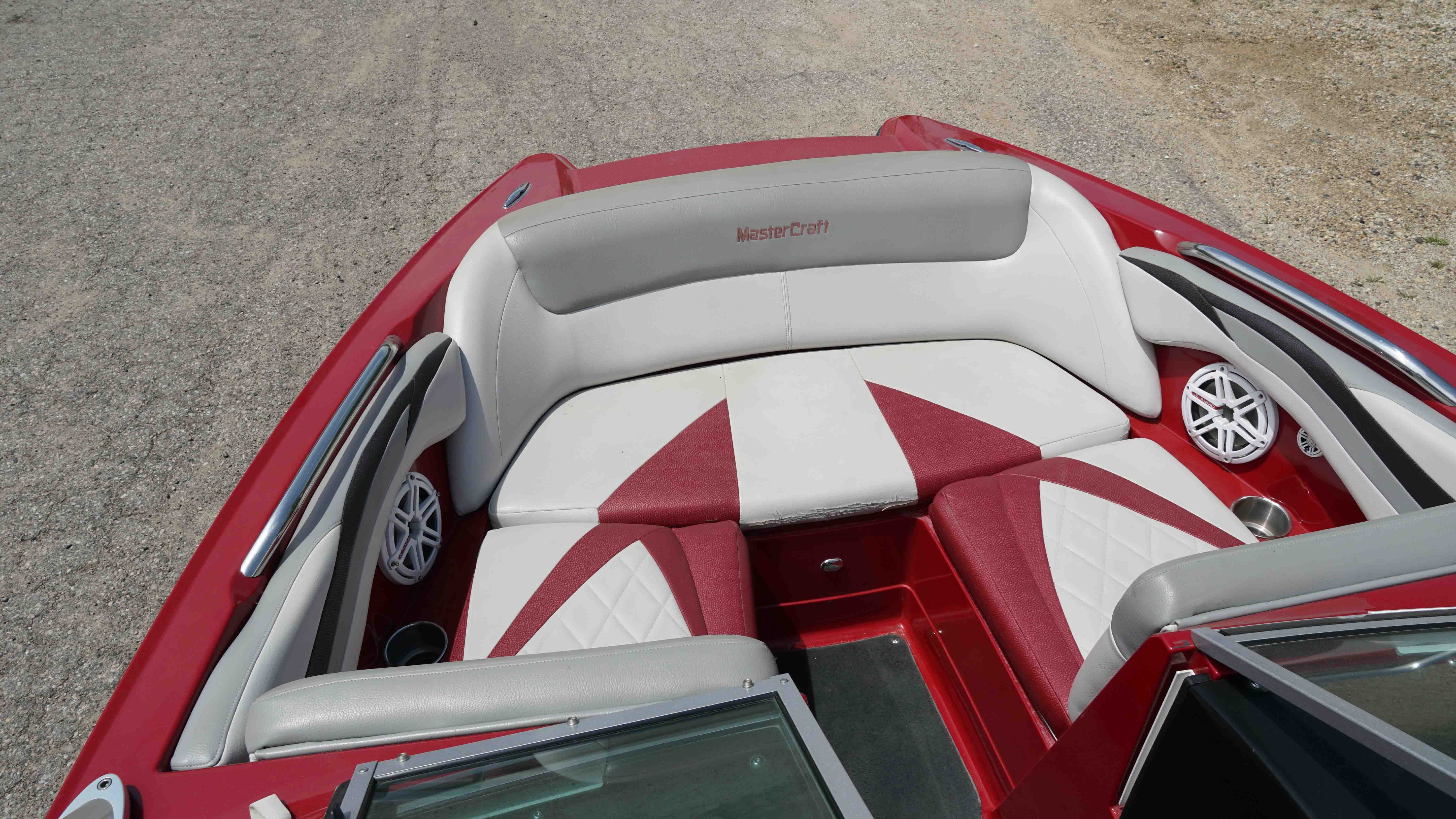 2009 MasterCraft X2 - 15