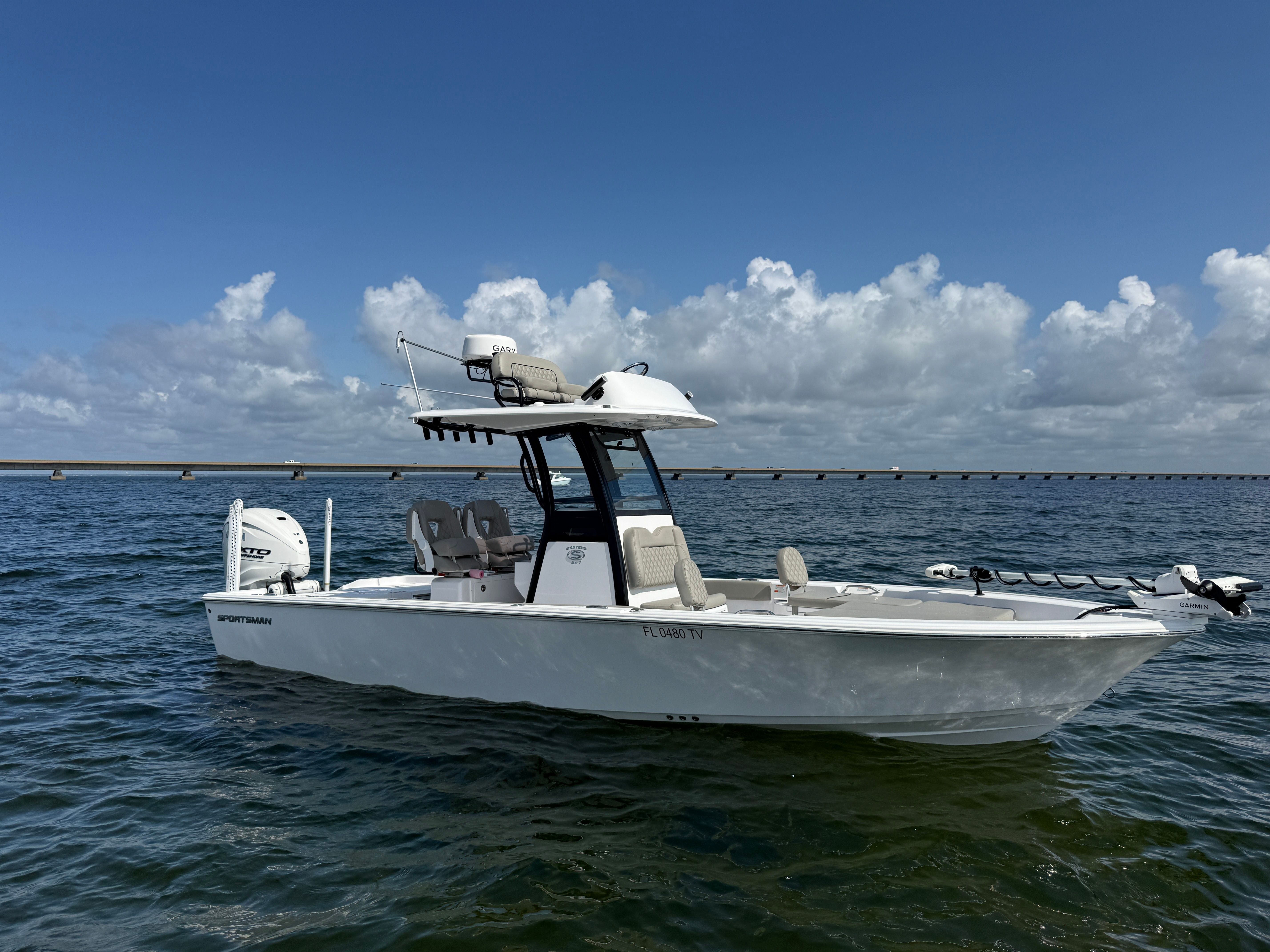 2024 Sportsman Masters 267 Bay Boat