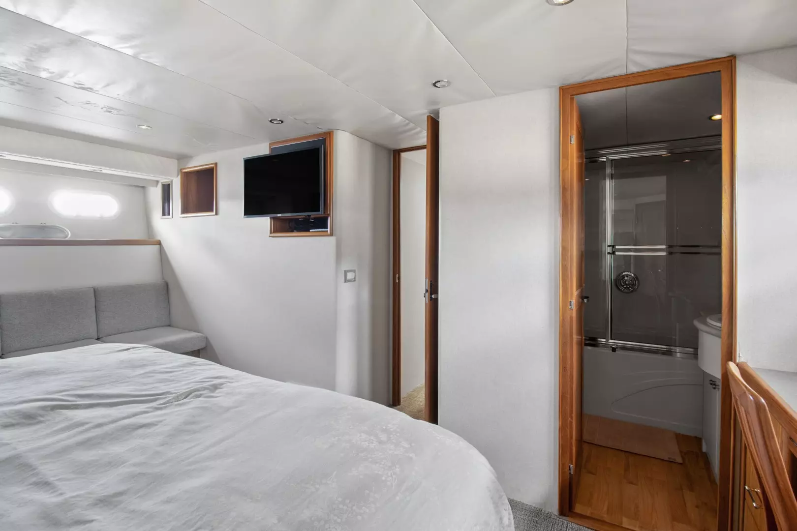 2000 Pacific Mariner 65 Motoryacht - Image 33