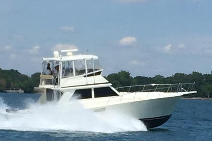 1988 Viking 48 Convertible