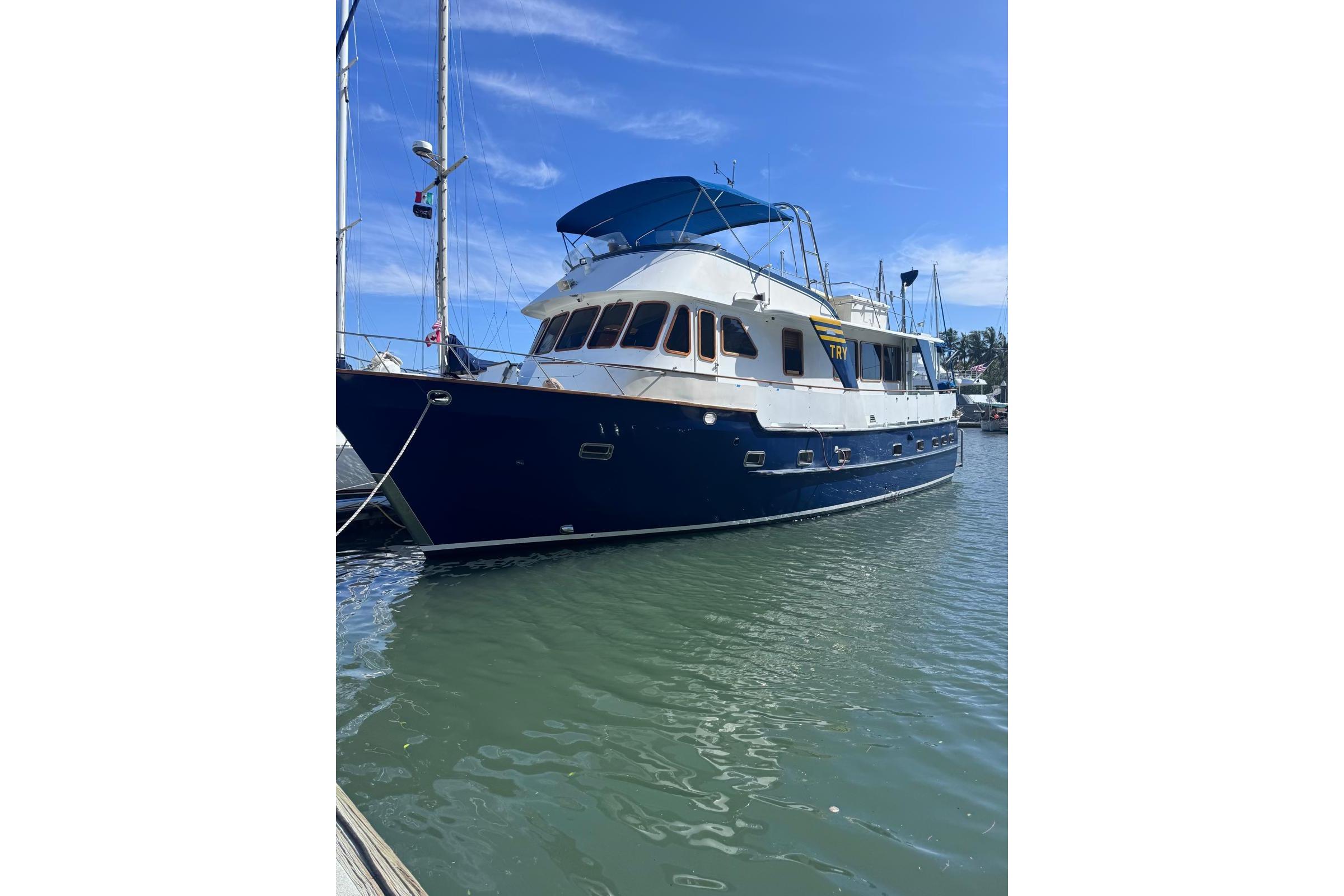 1983 DeFever Performance Offshore Cruiser