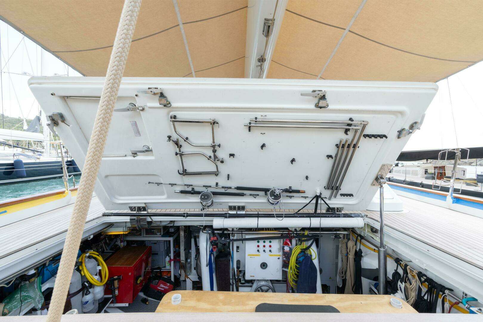 2001 Vitters Aft Cockpit - Image 42