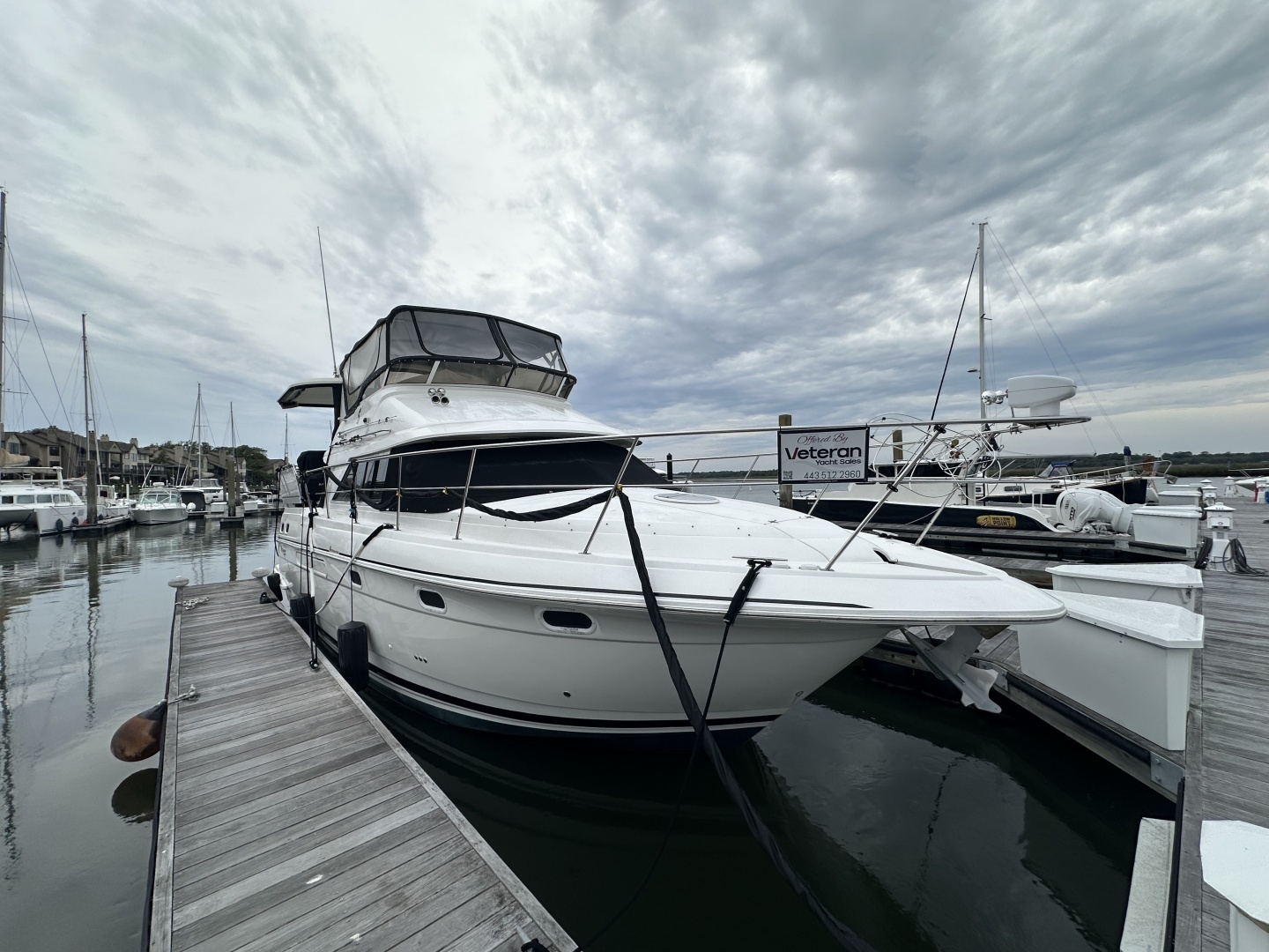 1998 Cruisers Yachts 3650 Aft Cabin - Image 59