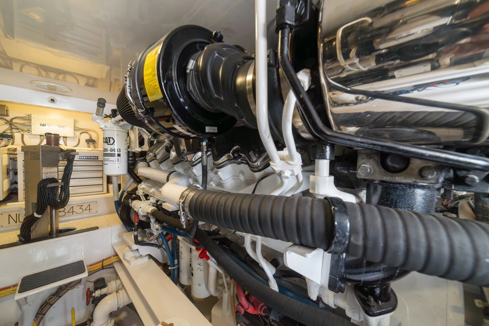 2012 Viking 60 Convertible - Image 75
