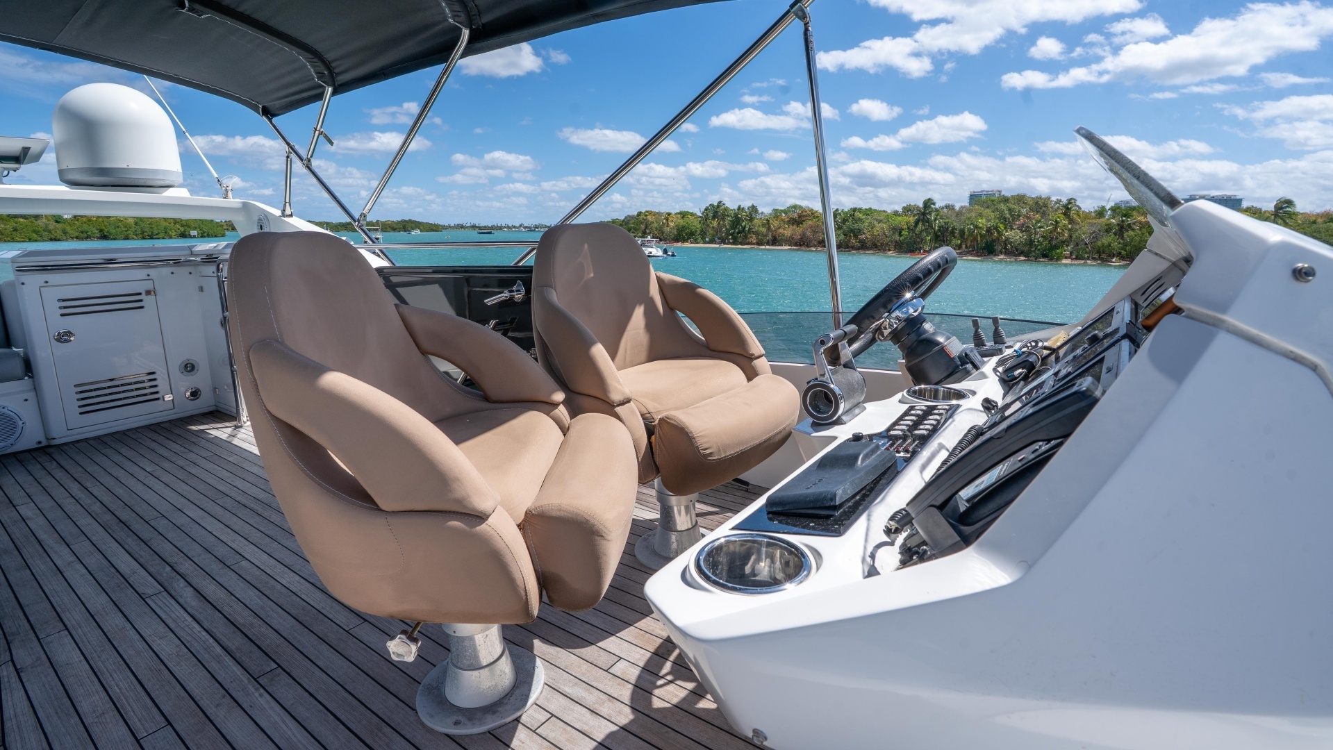 2014 Sunseeker 68' Sport Yacht - Image 69