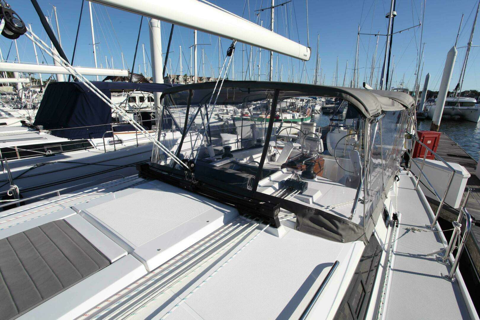 2025 Catalina 426 - Image 75