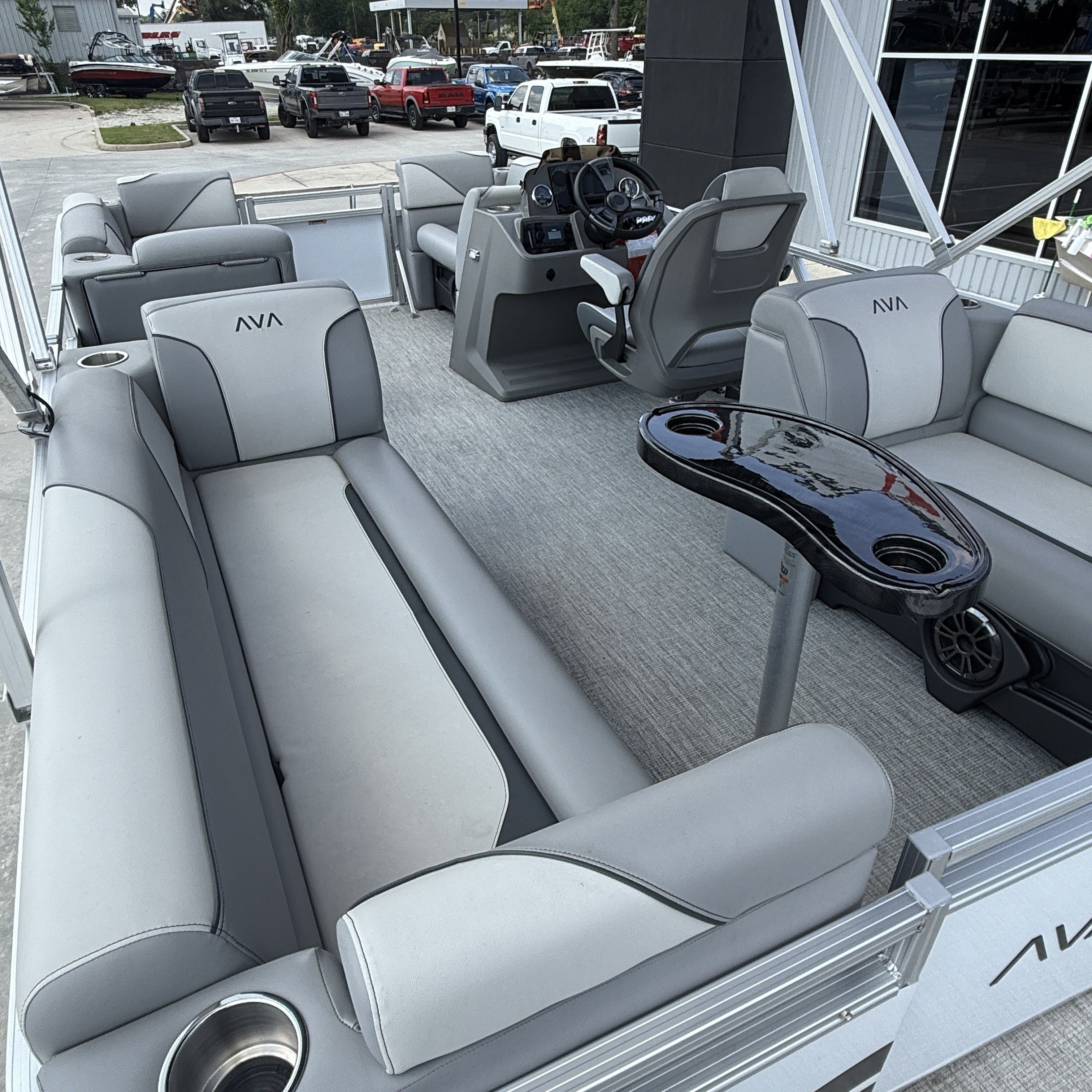 2026 Avalon Venture Quad Lounge - 19' - 15