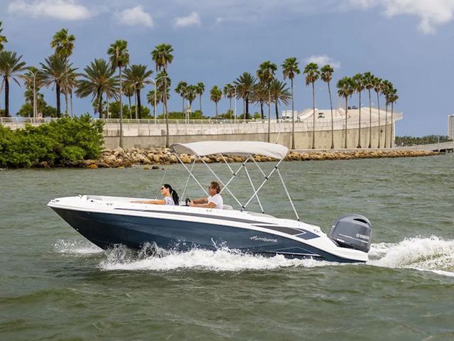 2026 Hurricane SunDeck Sport 205 OB