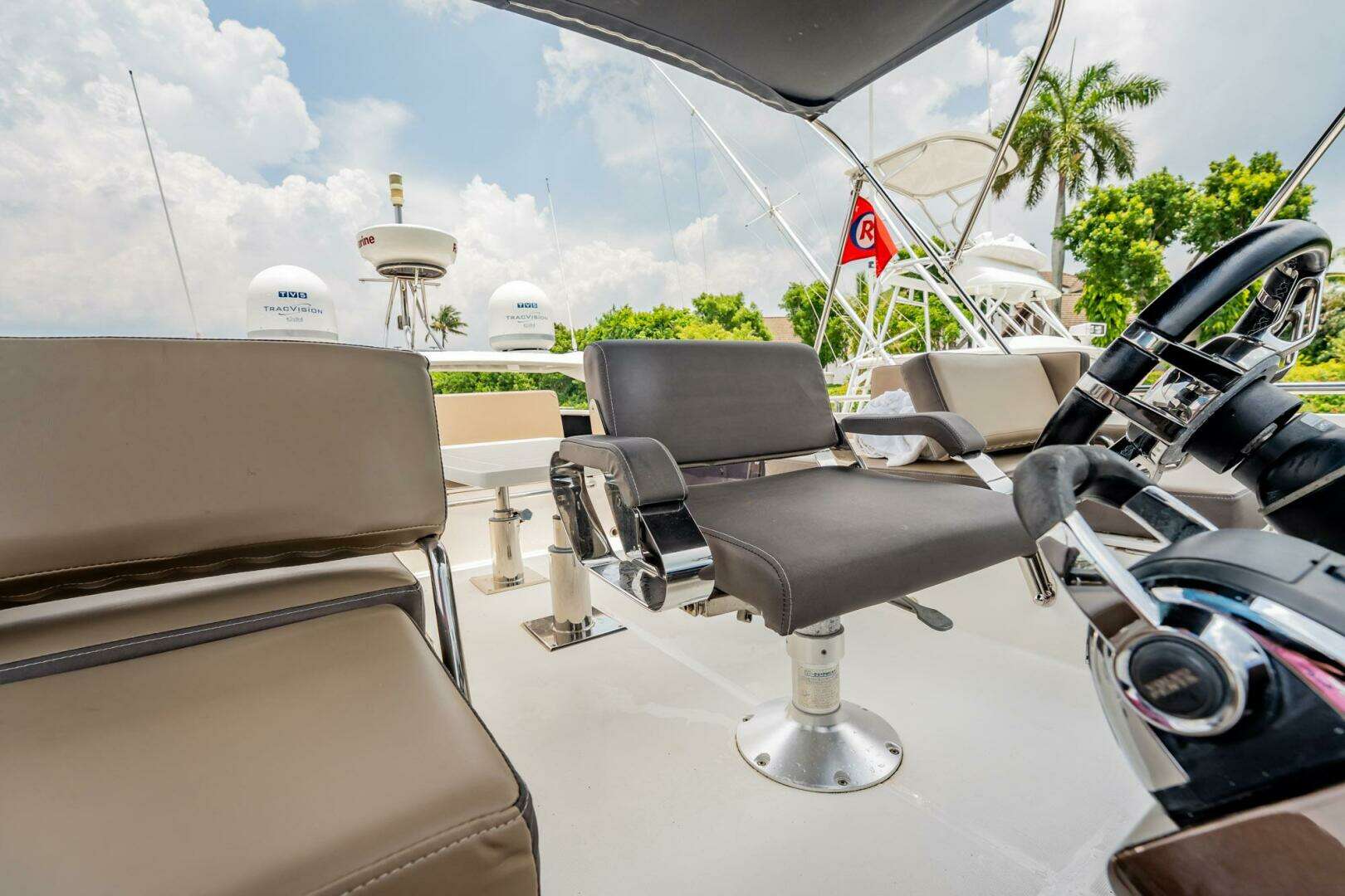 2017 Galeon 510 Skybridge - Image 58