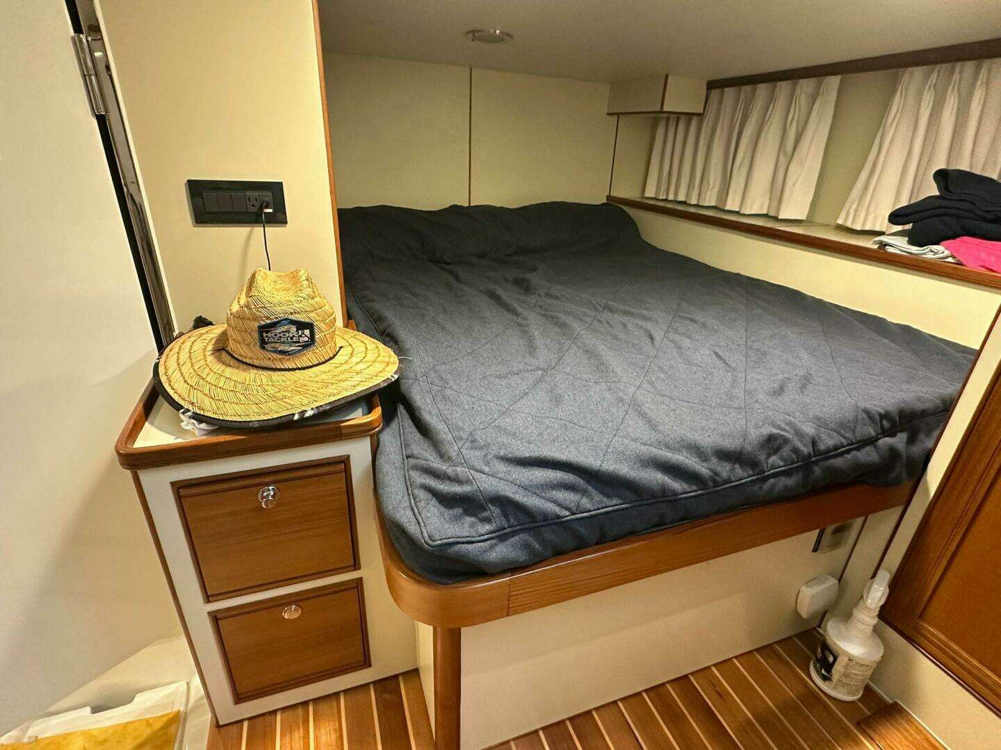 2023 Marlow Explorer 66E - CB - Image 39