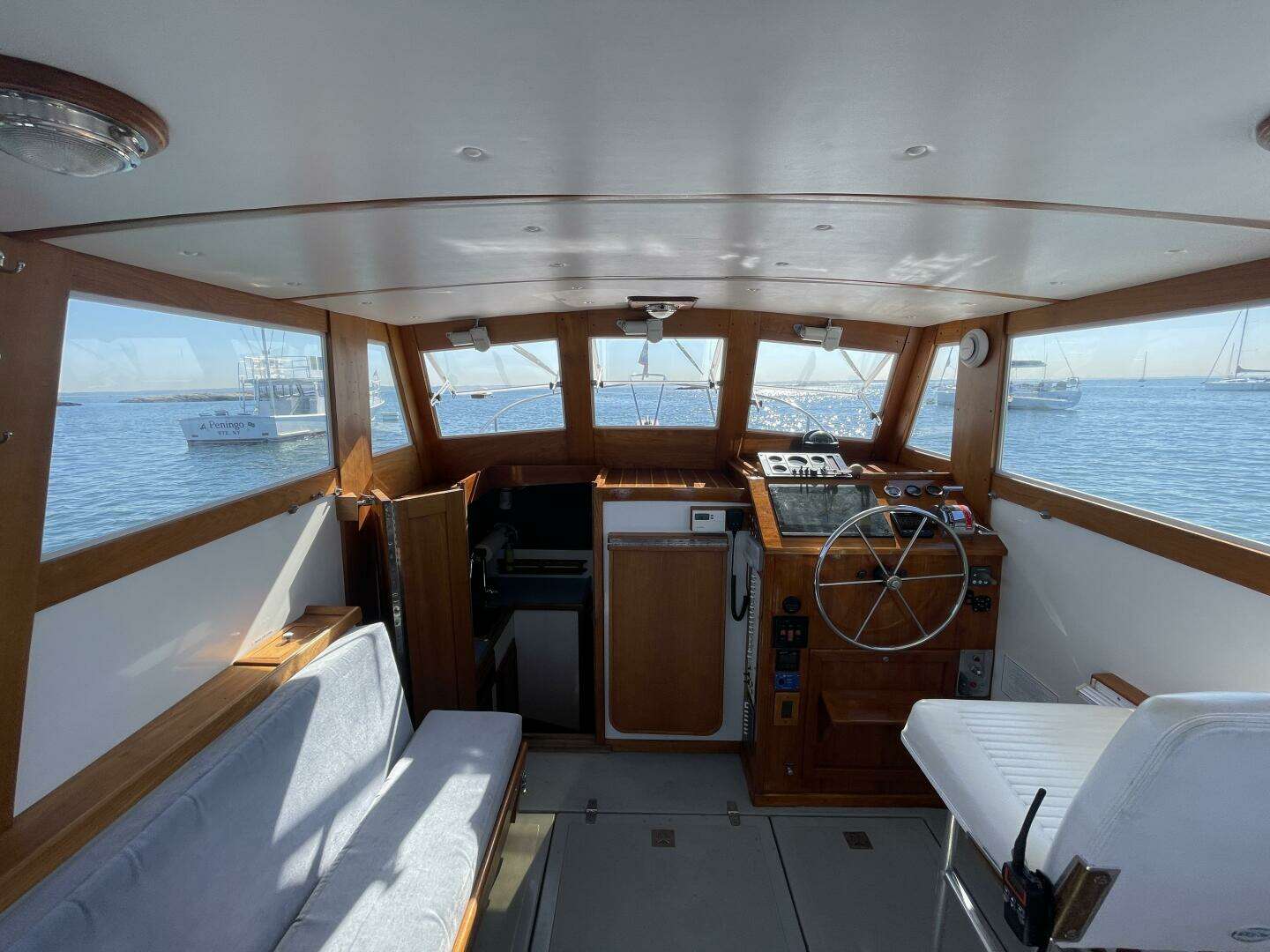 1988 Ellis Extended Pilothouse - Image 14