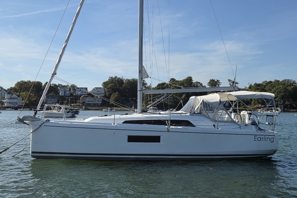 2020 Beneteau 30.1