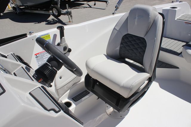 2025 Starcraft SVX OB DC 210 - 15