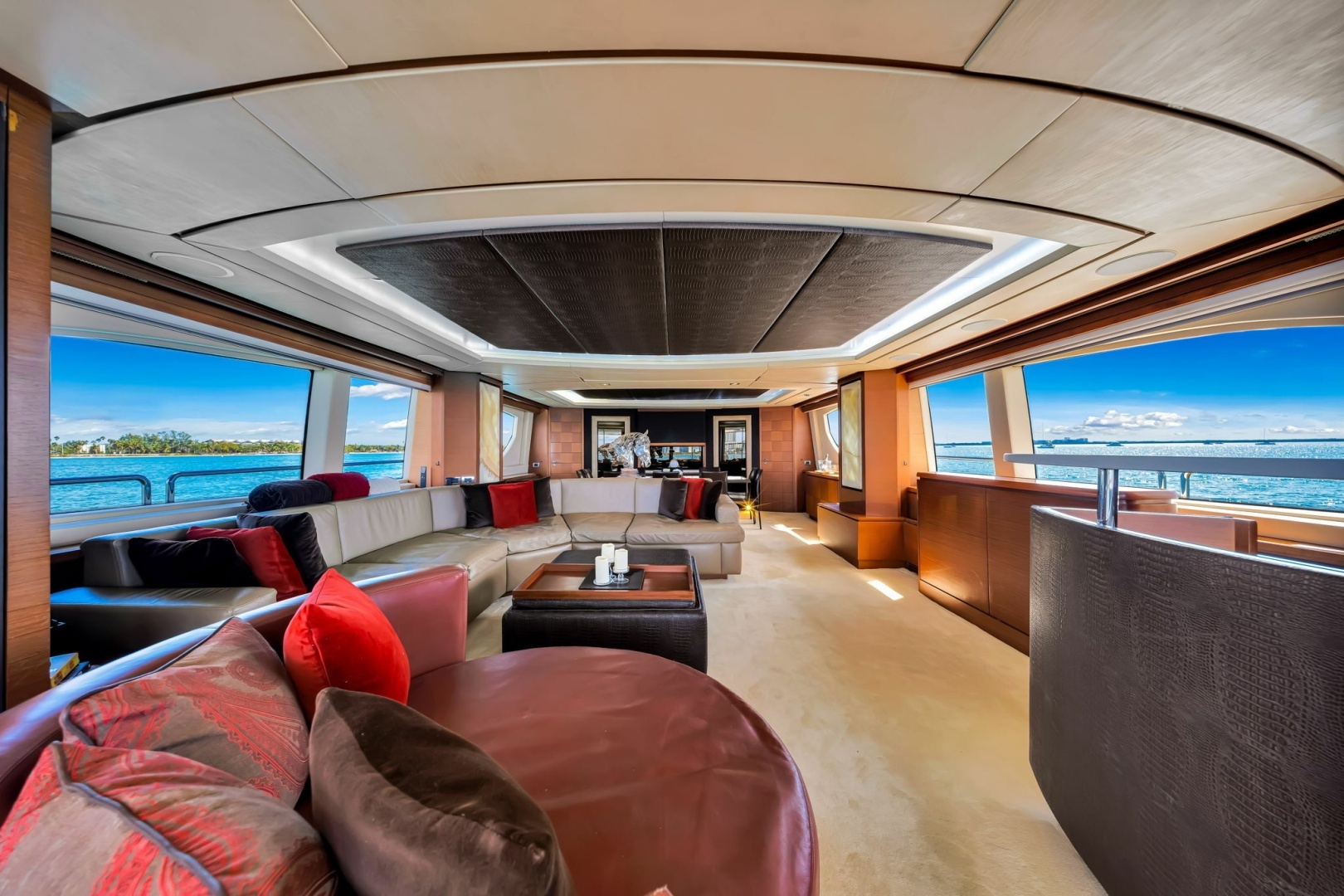 2005 Azimut 105 - Image 57