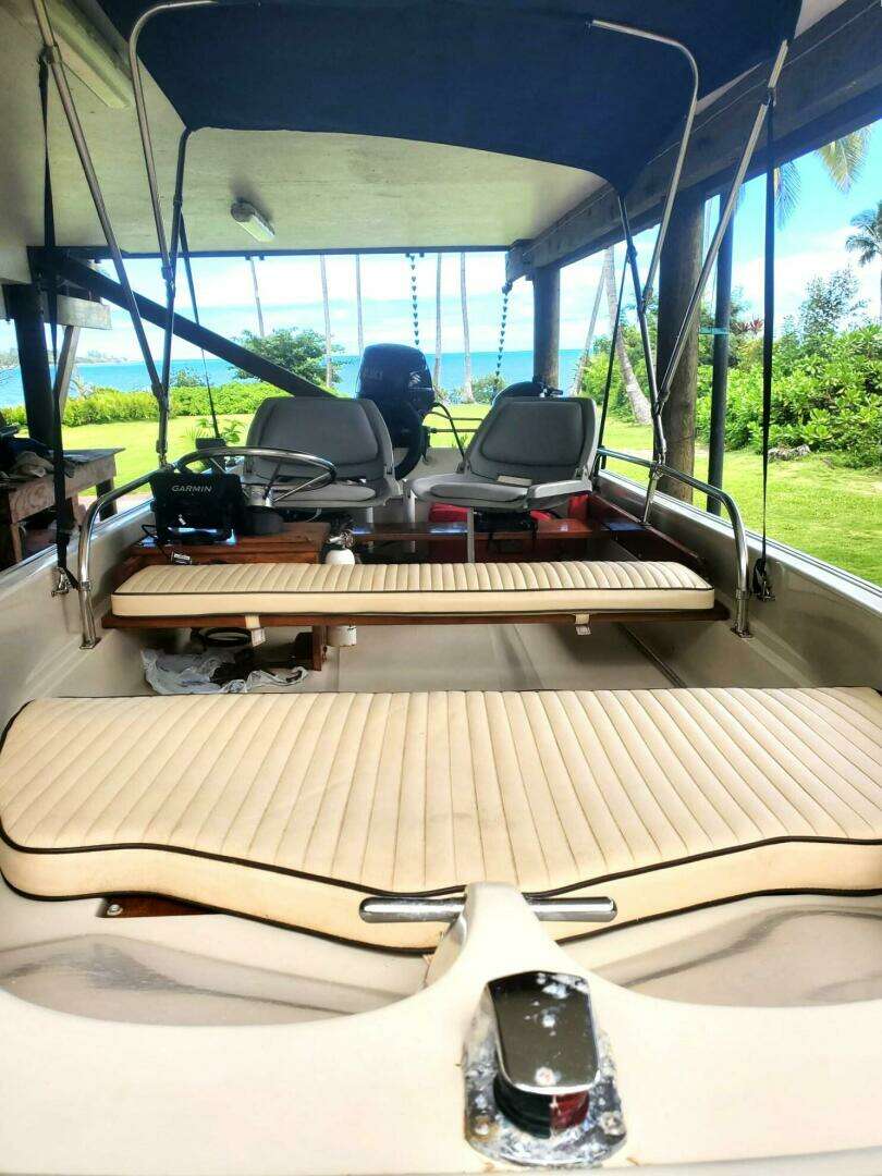 1990 Boston Whaler 130 Sport - Image 4
