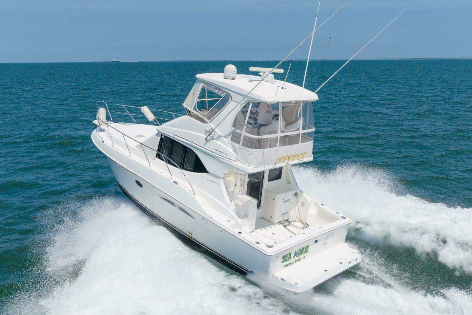 2007 Silverton 38 Convertible - Image 6