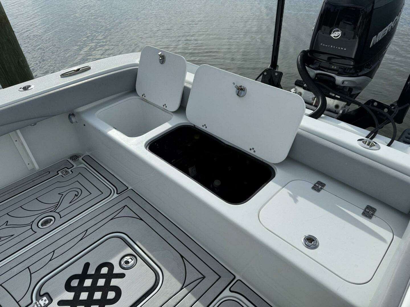 2021 Yellowfin 26 Hybrid - Image 33