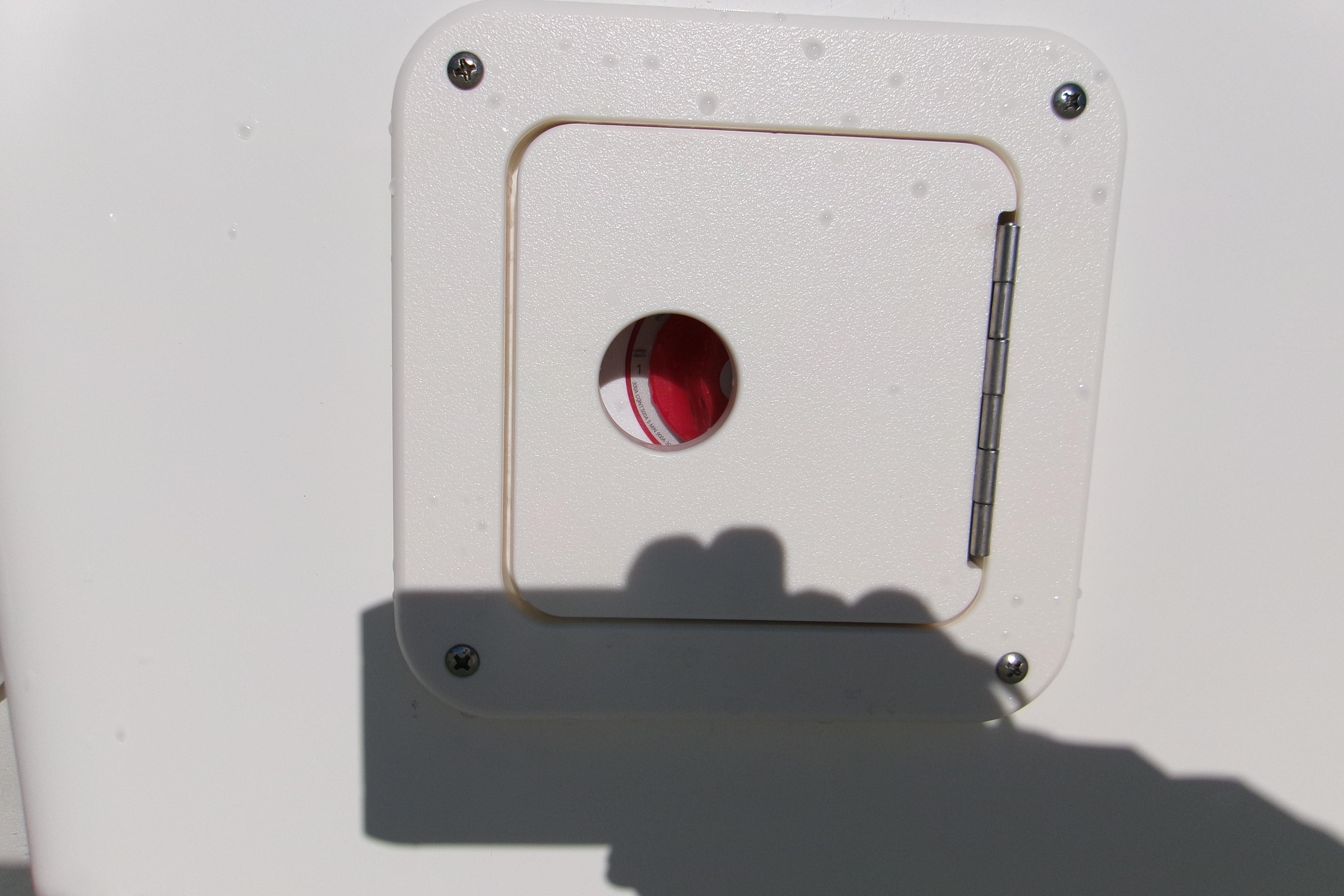 Access hatch on 2026 Key West 1720 Center Console boat.